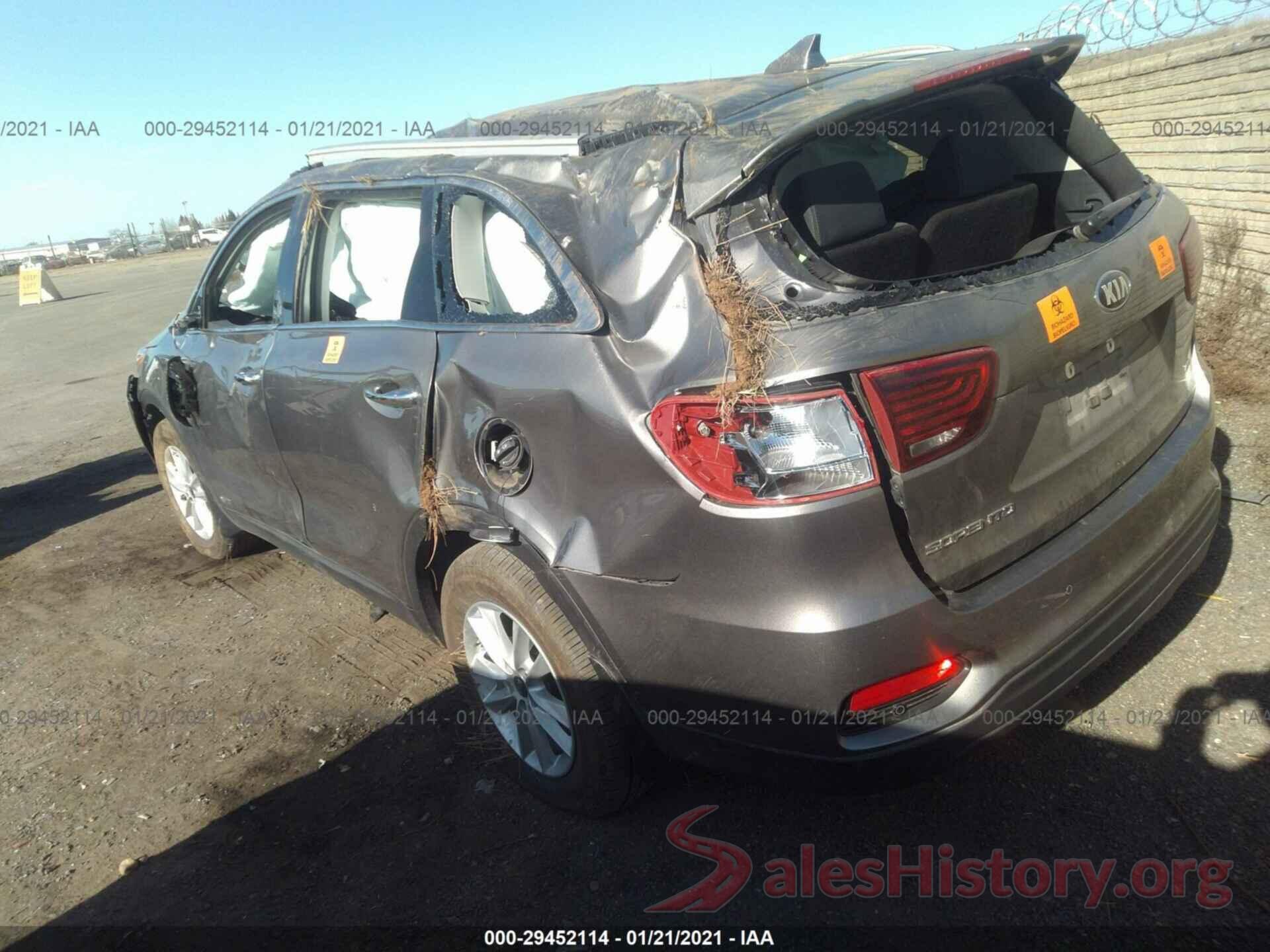 5XYPGDA32KG555975 2019 KIA SORENTO