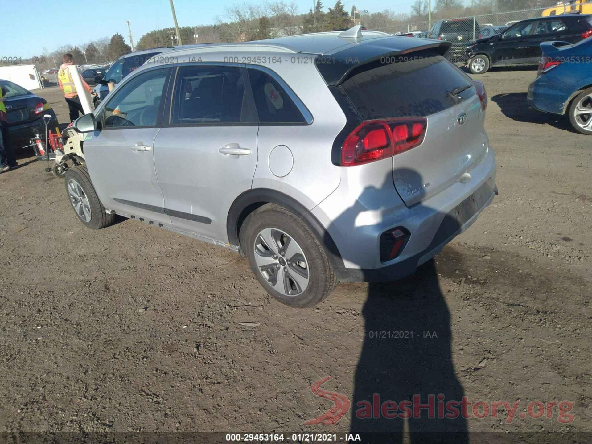 KNDCB3LC4L5398013 2020 KIA NIRO