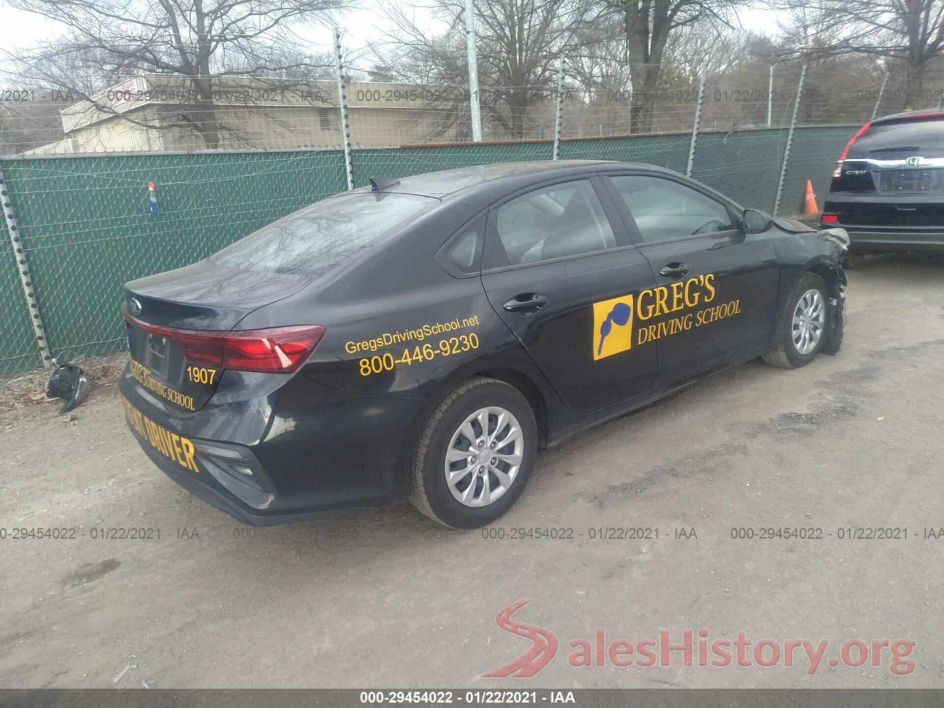 3KPF24ADXKE127068 2019 KIA FORTE