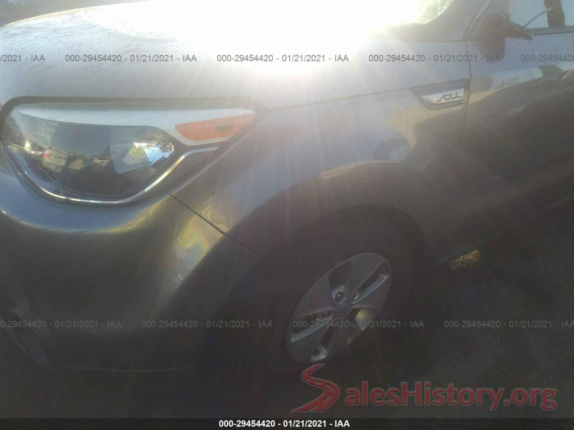 KNDJN2A29G7376005 2016 KIA SOUL