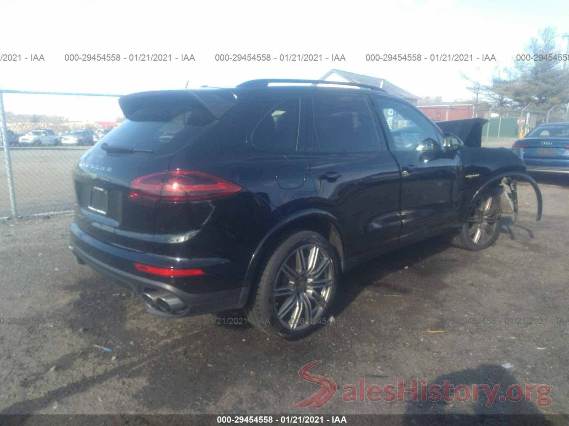 WP1AE2A25HLA76274 2017 PORSCHE CAYENNE