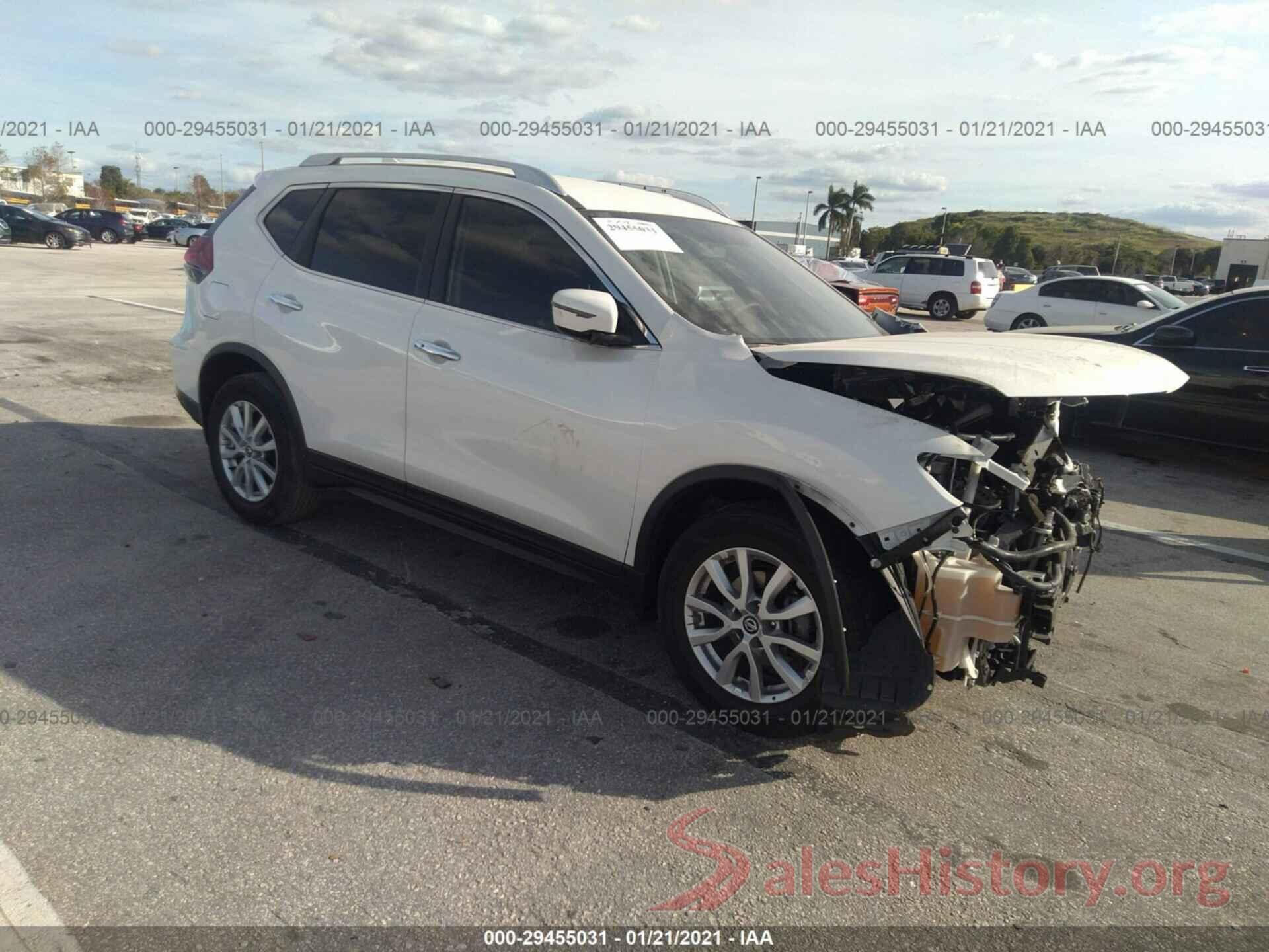 KNMAT2MT0JP531932 2018 NISSAN ROGUE