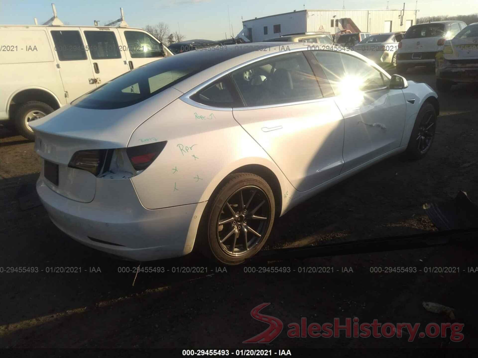 5YJ3E1EAXKF430709 2019 TESLA MODEL 3