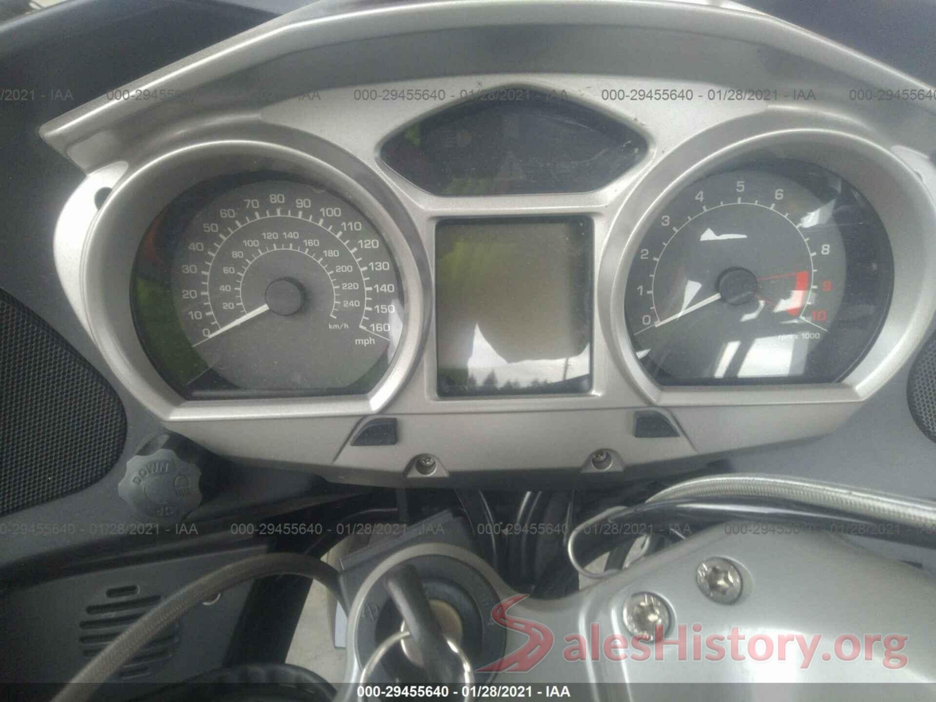 WB1044008DZW23151 2013 BMW R1200