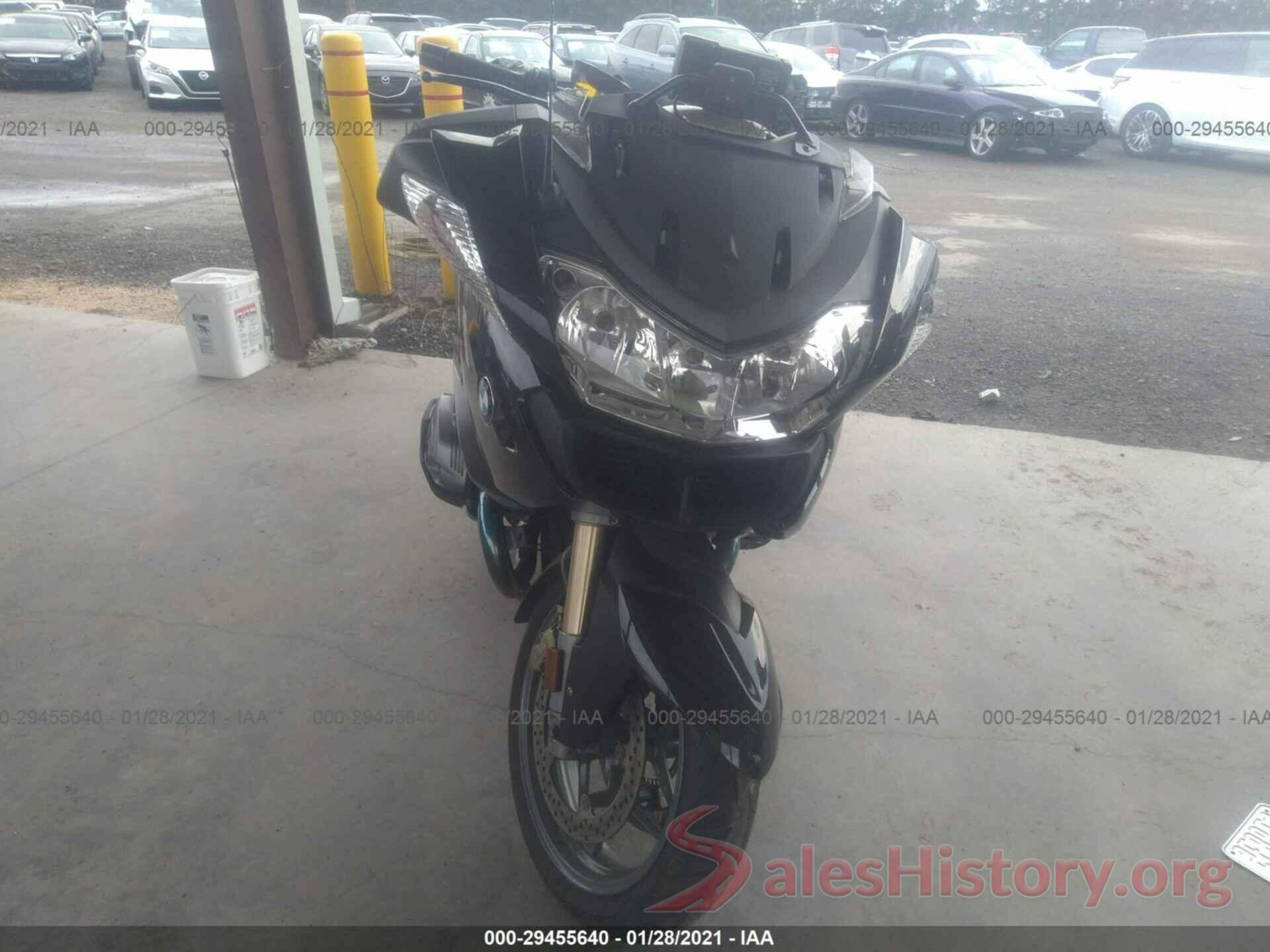 WB1044008DZW23151 2013 BMW R1200