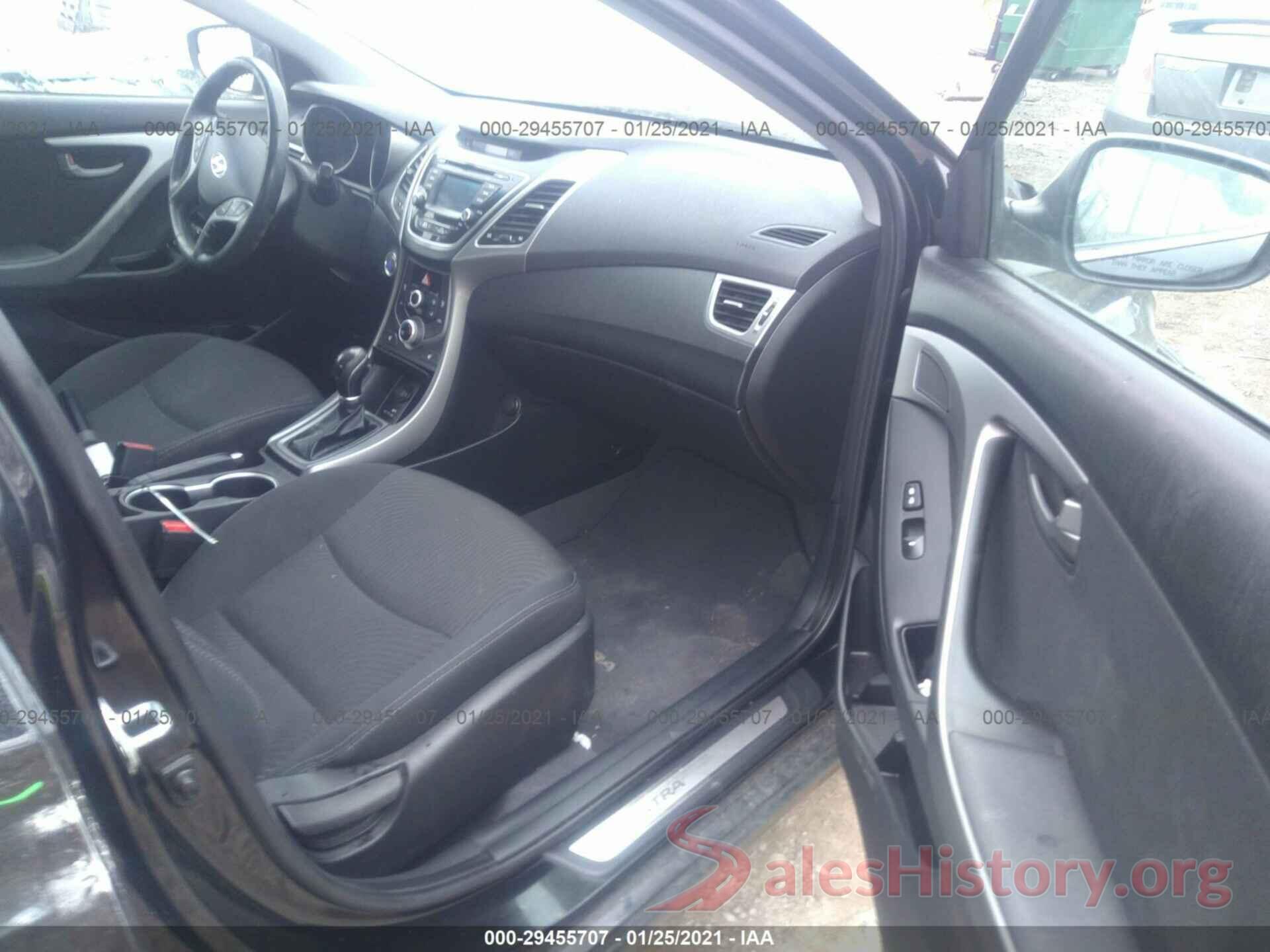 5NPDH4AE4GH734715 2016 HYUNDAI ELANTRA