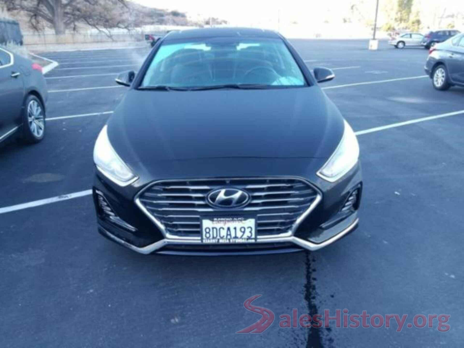 5NPE34AF2JH665977 2018 HYUNDAI SONATA