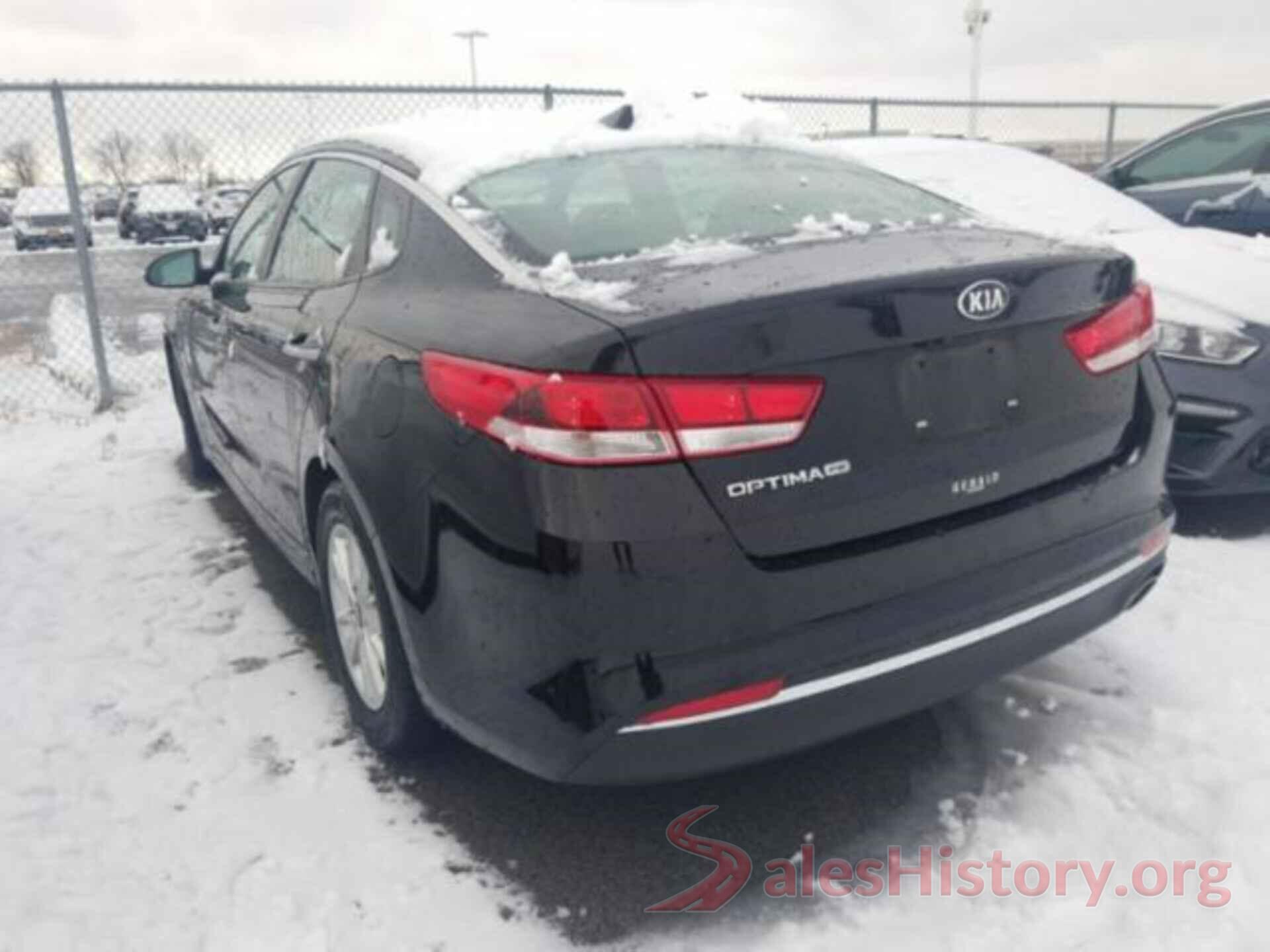 5XXGT4L3XJG205358 2018 KIA OPTIMA