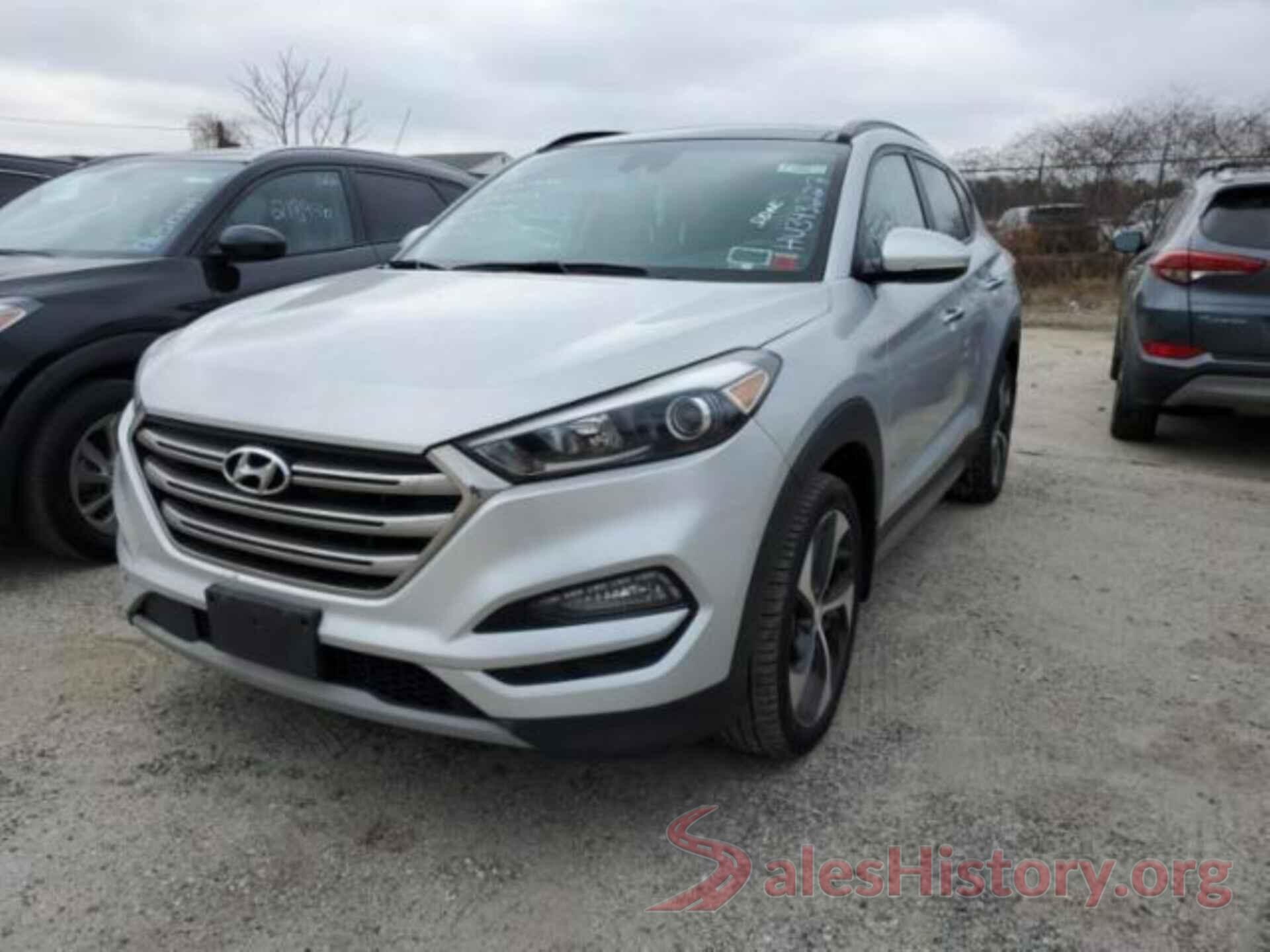 KM8J3CA22HU343227 2017 HYUNDAI TUCSON