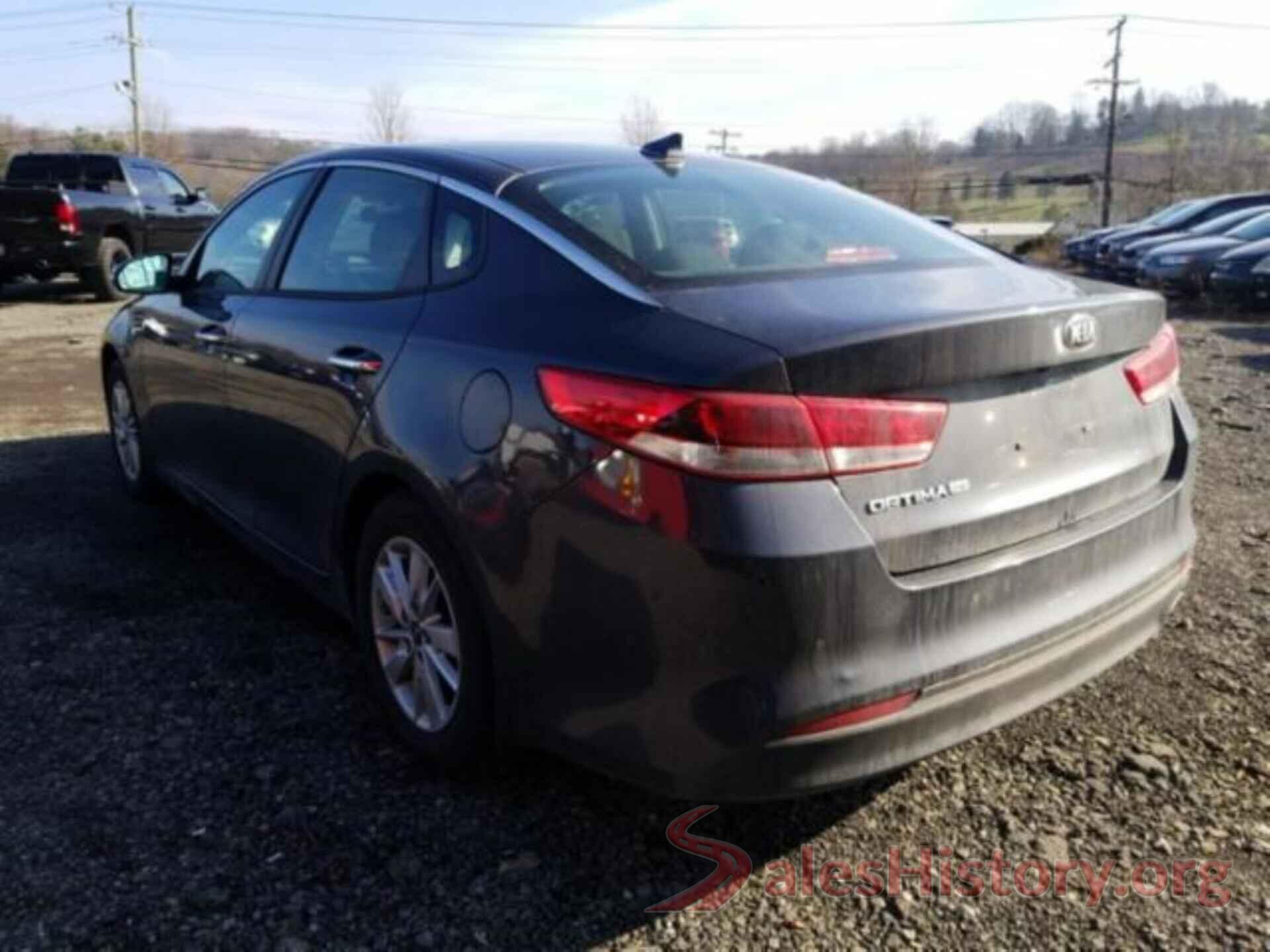 KNAGT4L36J5232784 2018 KIA OPTIMA