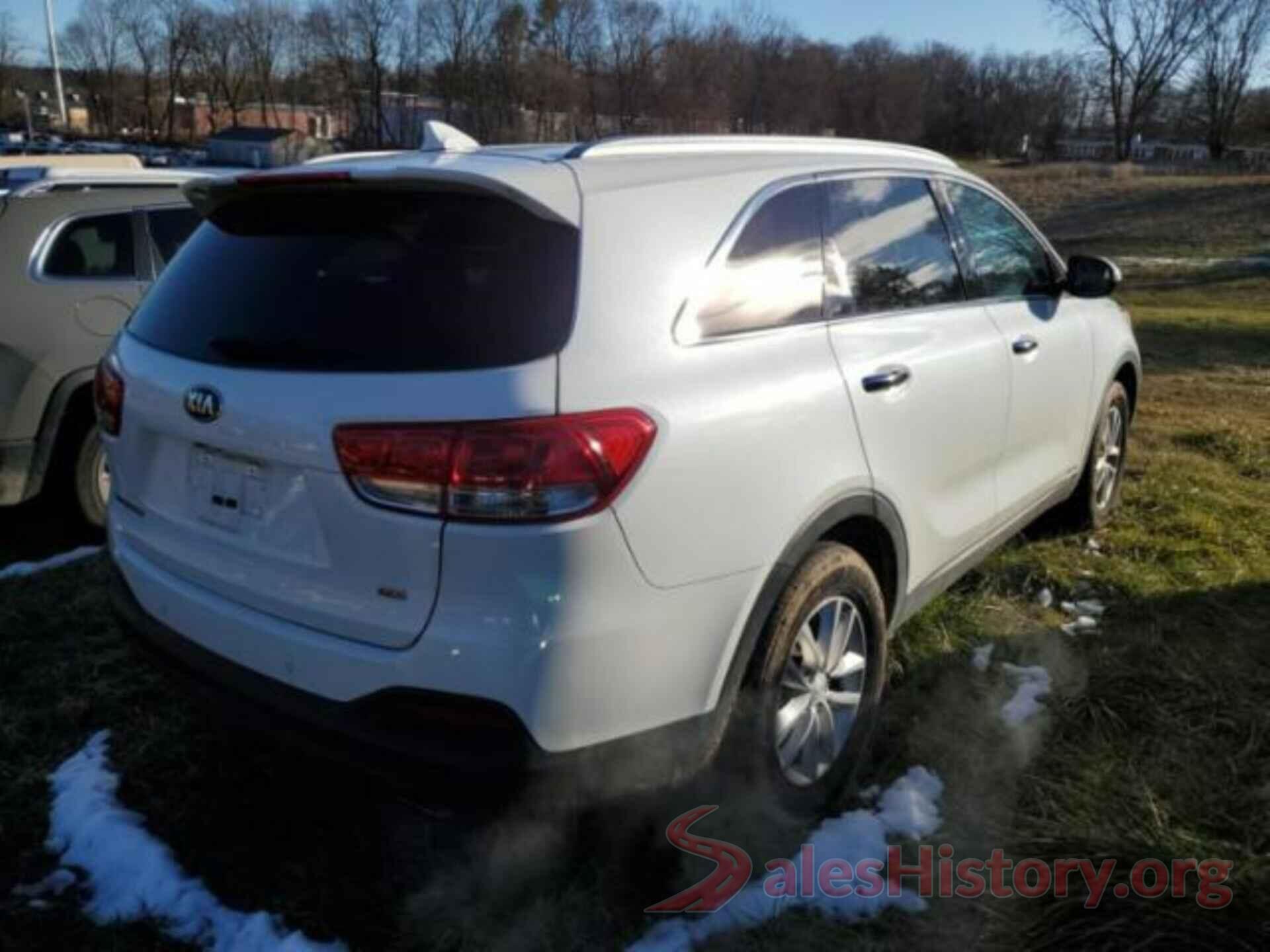 5XYPGDA39JG387346 2018 KIA SORENTO