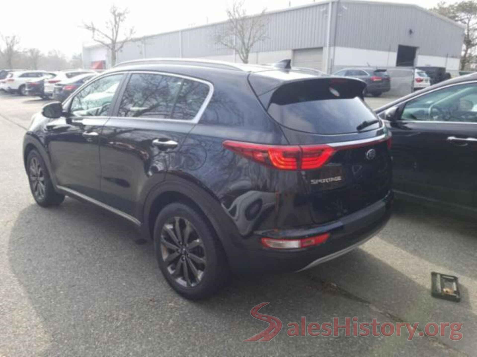 KNDPNCAC3J7397786 2018 KIA SPORTAGE