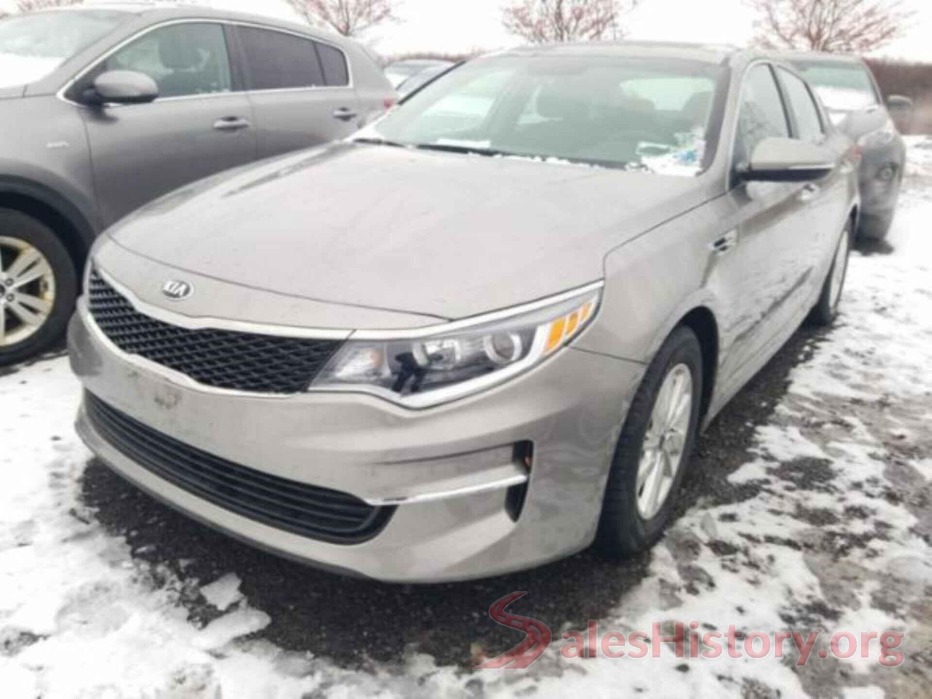 5XXGT4L32JG196753 2018 KIA OPTIMA