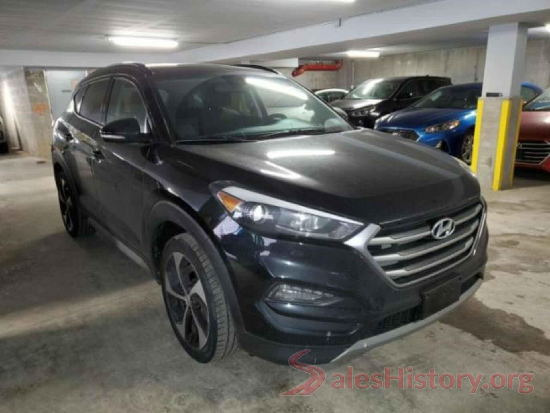 KM8J3CA23JU635703 2018 HYUNDAI TUCSON