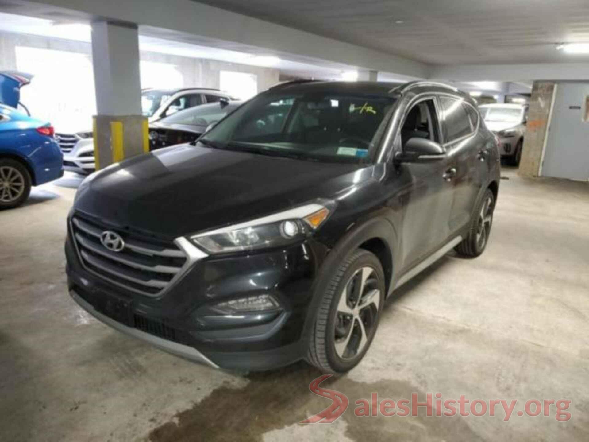 KM8J3CA23JU635703 2018 HYUNDAI TUCSON