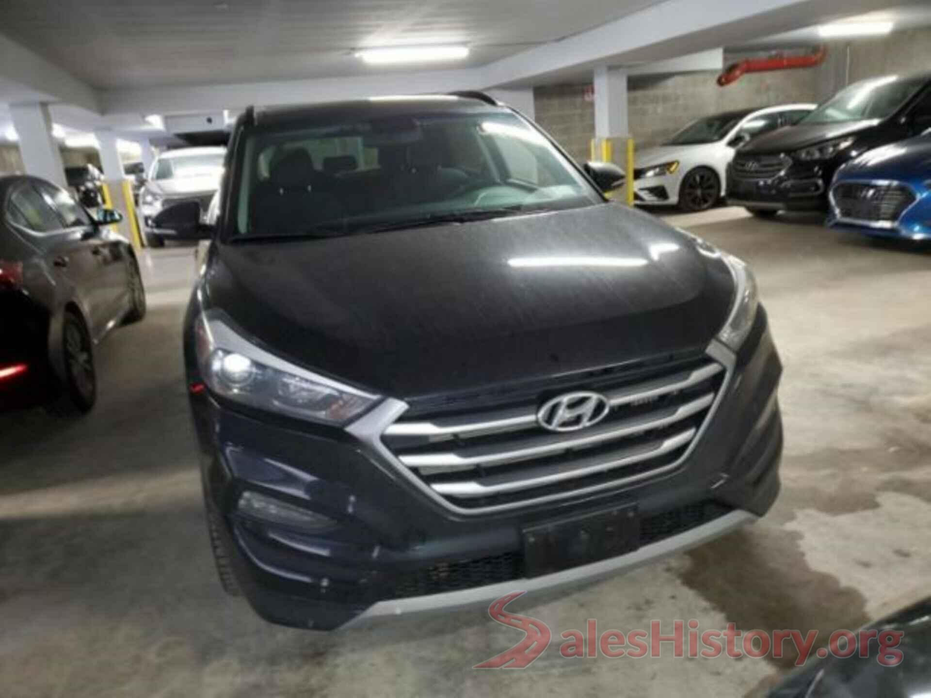 KM8J3CA23JU635703 2018 HYUNDAI TUCSON