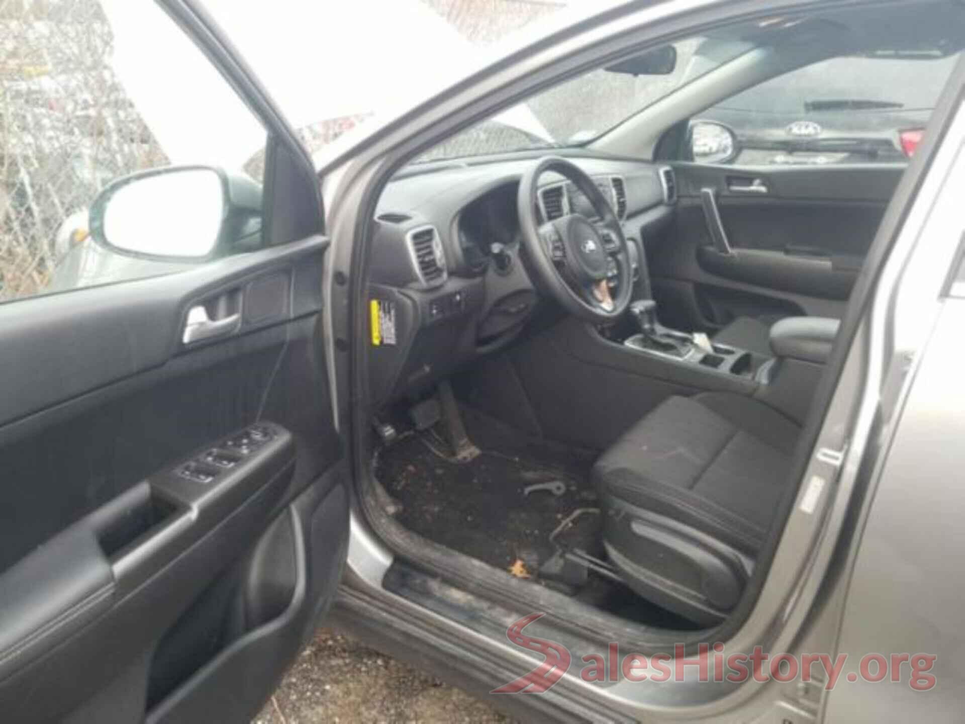 KNDPMCAC3K7609025 2019 KIA SPORTAGE