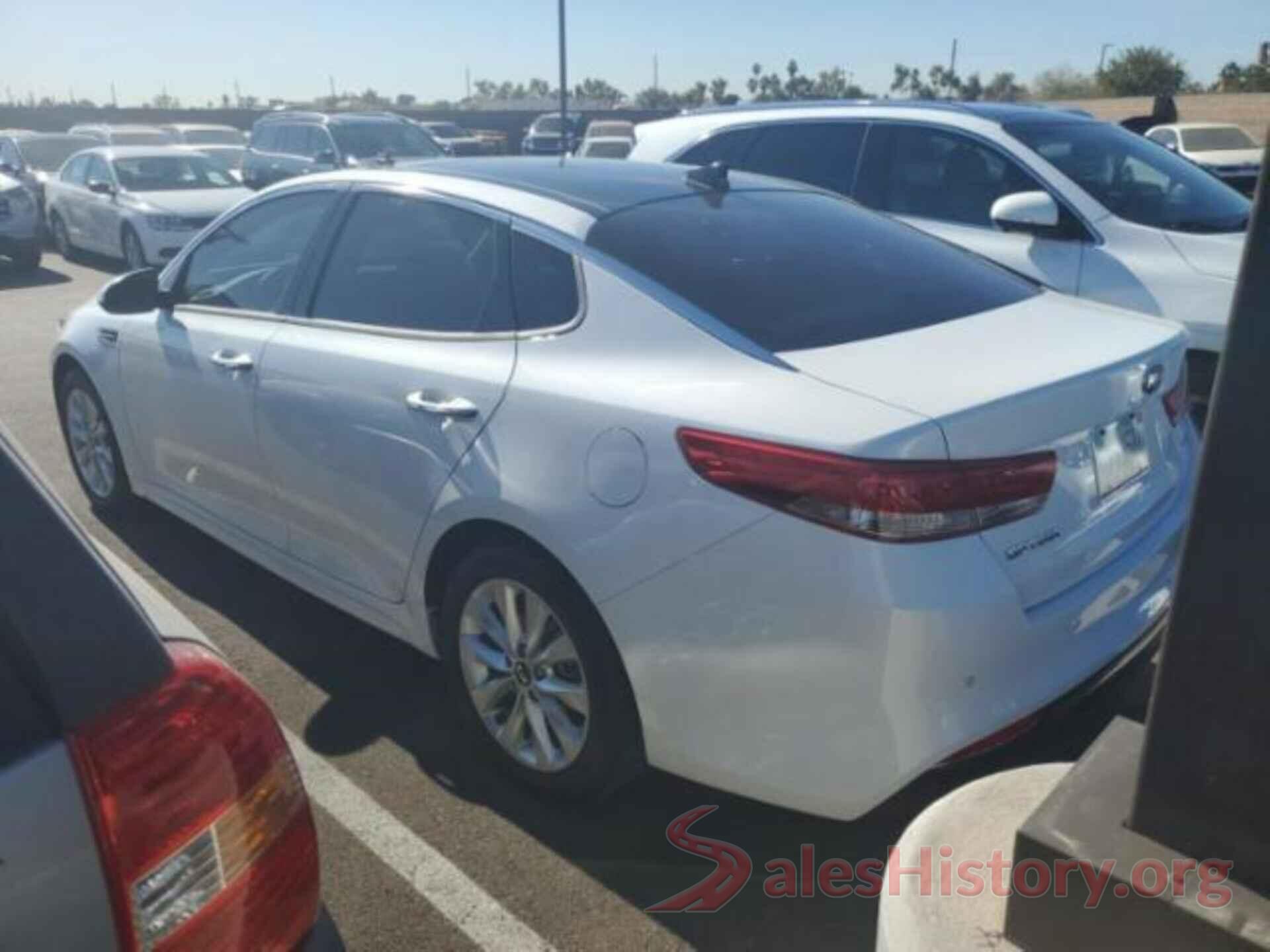 5XXGU4L31JG231540 2018 KIA OPTIMA