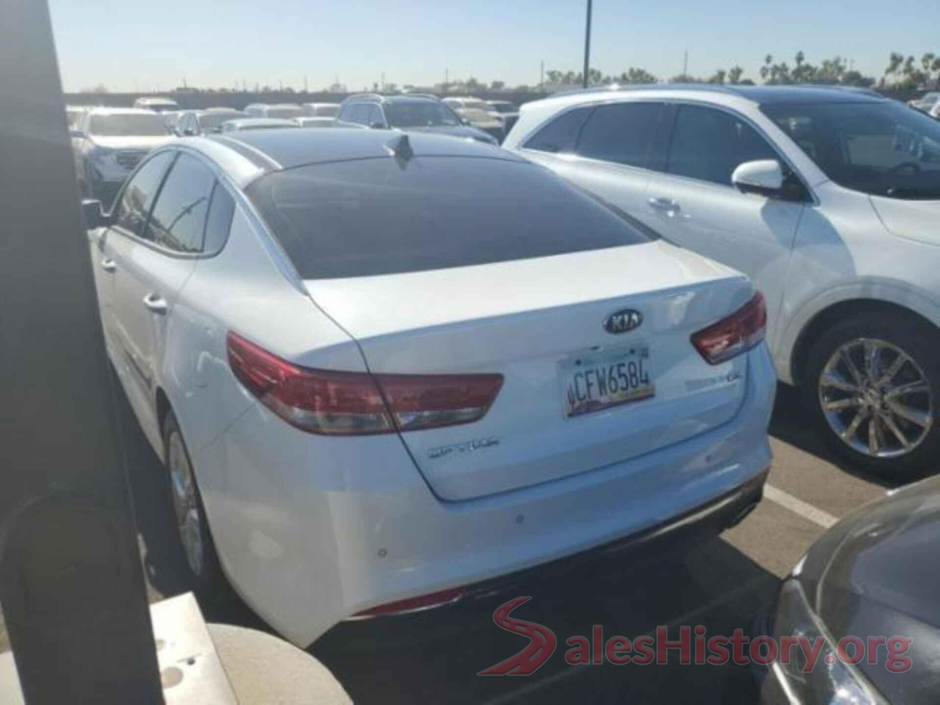 5XXGU4L31JG231540 2018 KIA OPTIMA