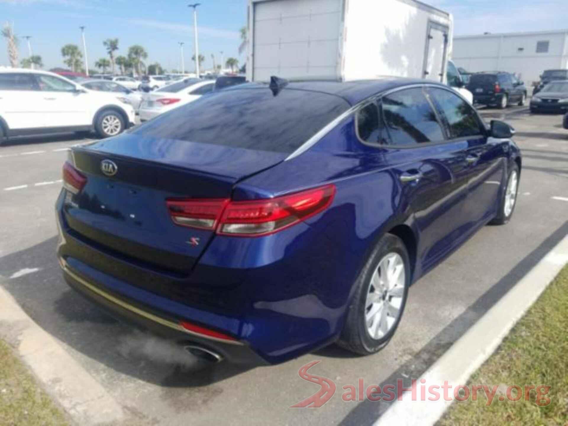 5XXGT4L36JG242214 2018 KIA OPTIMA