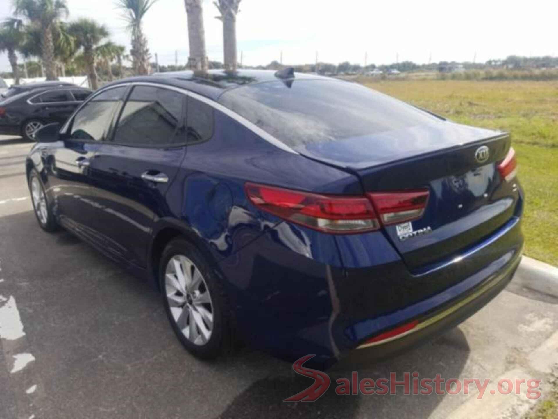 5XXGT4L36JG242214 2018 KIA OPTIMA