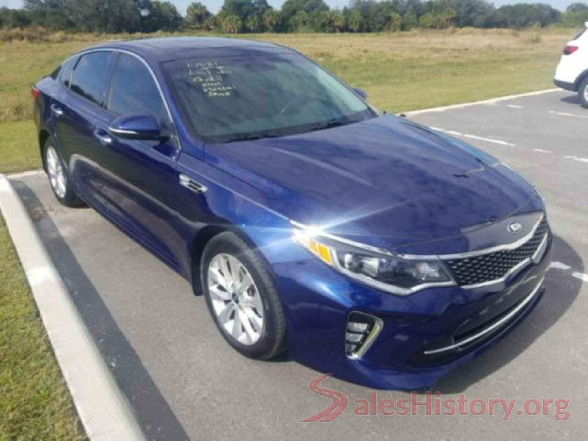 5XXGT4L36JG242214 2018 KIA OPTIMA