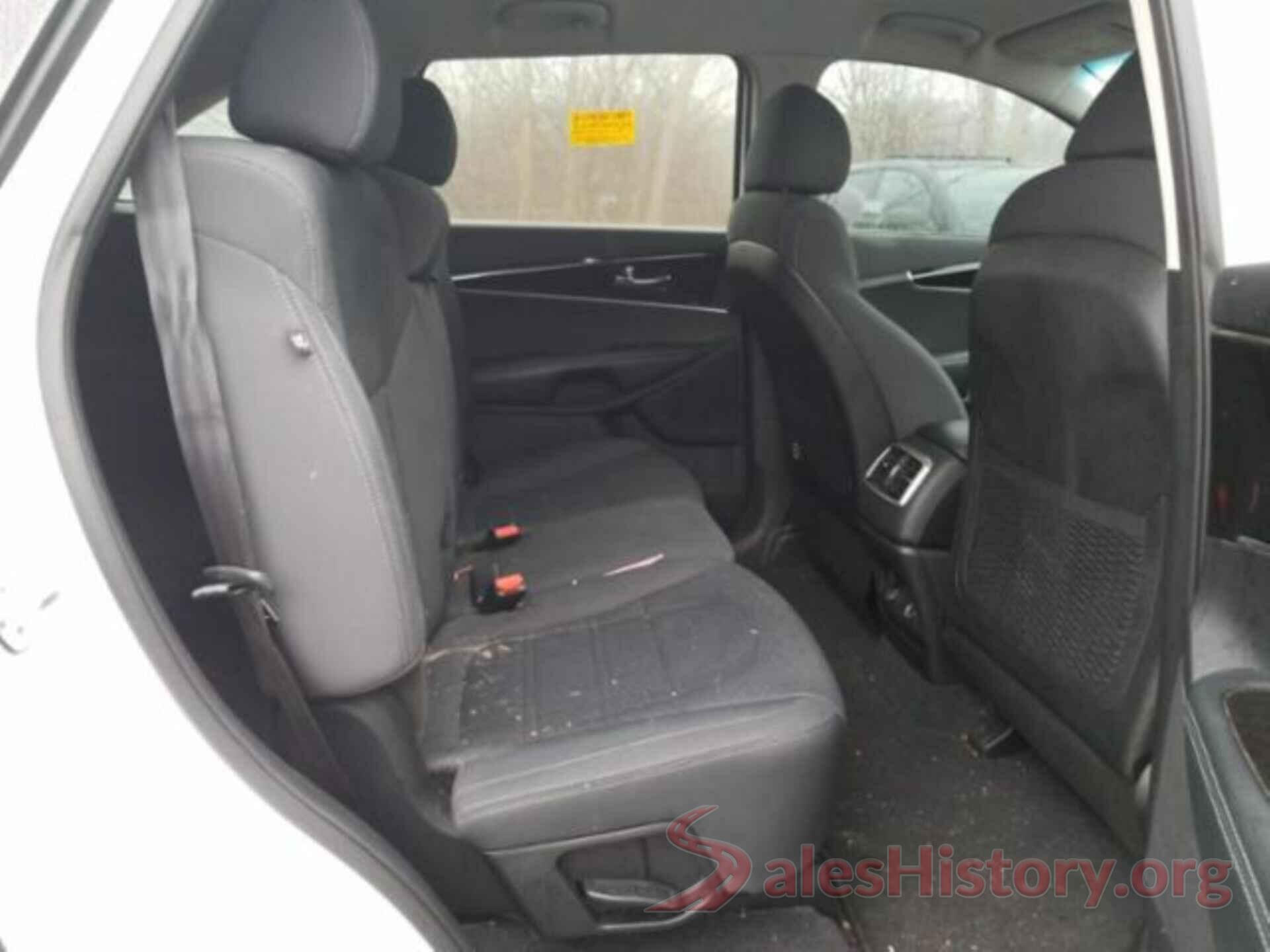 5XYPGDA38JG349994 2018 KIA SORENTO