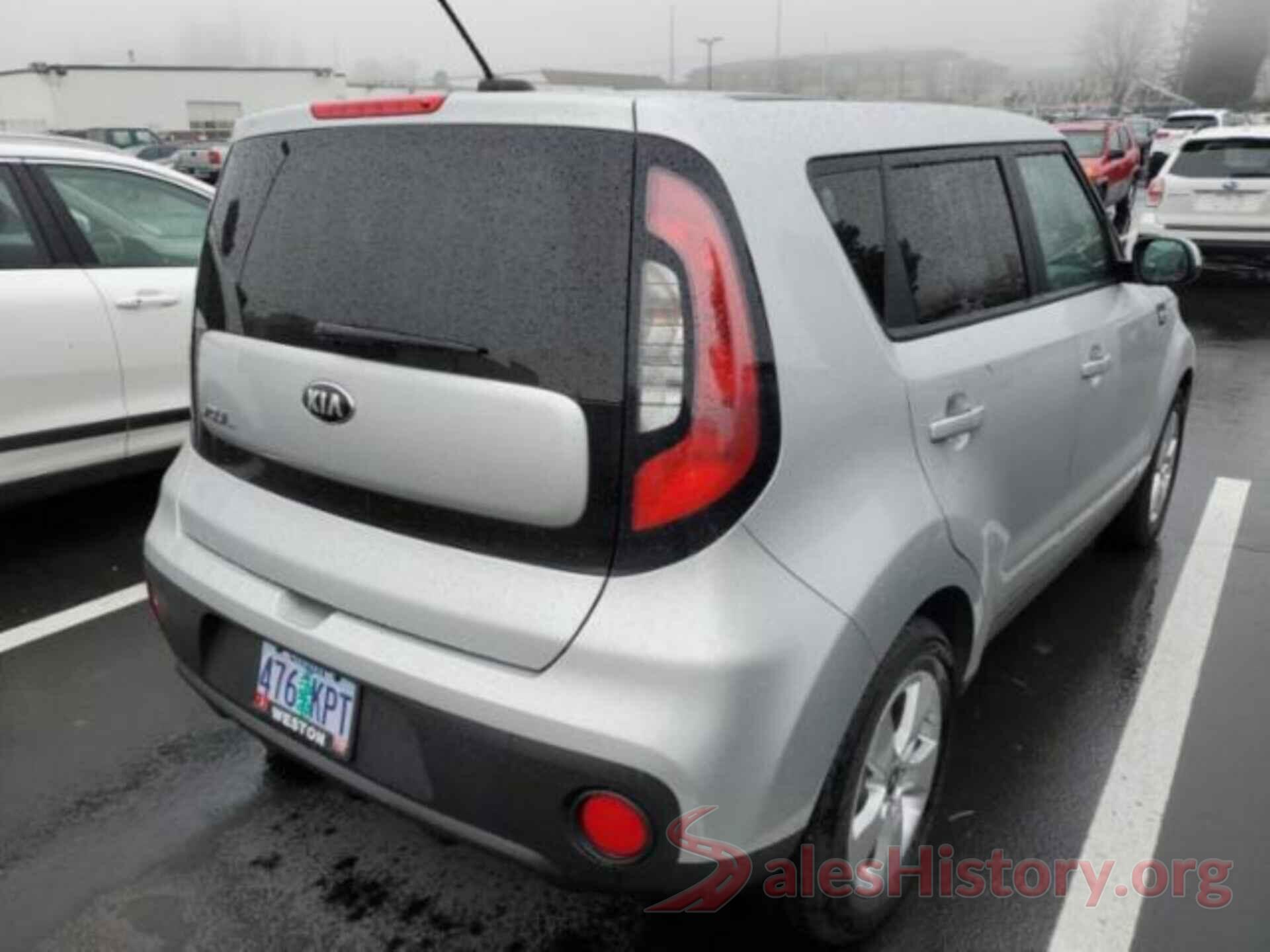 KNDJN2A2XJ7548470 2018 KIA SOUL