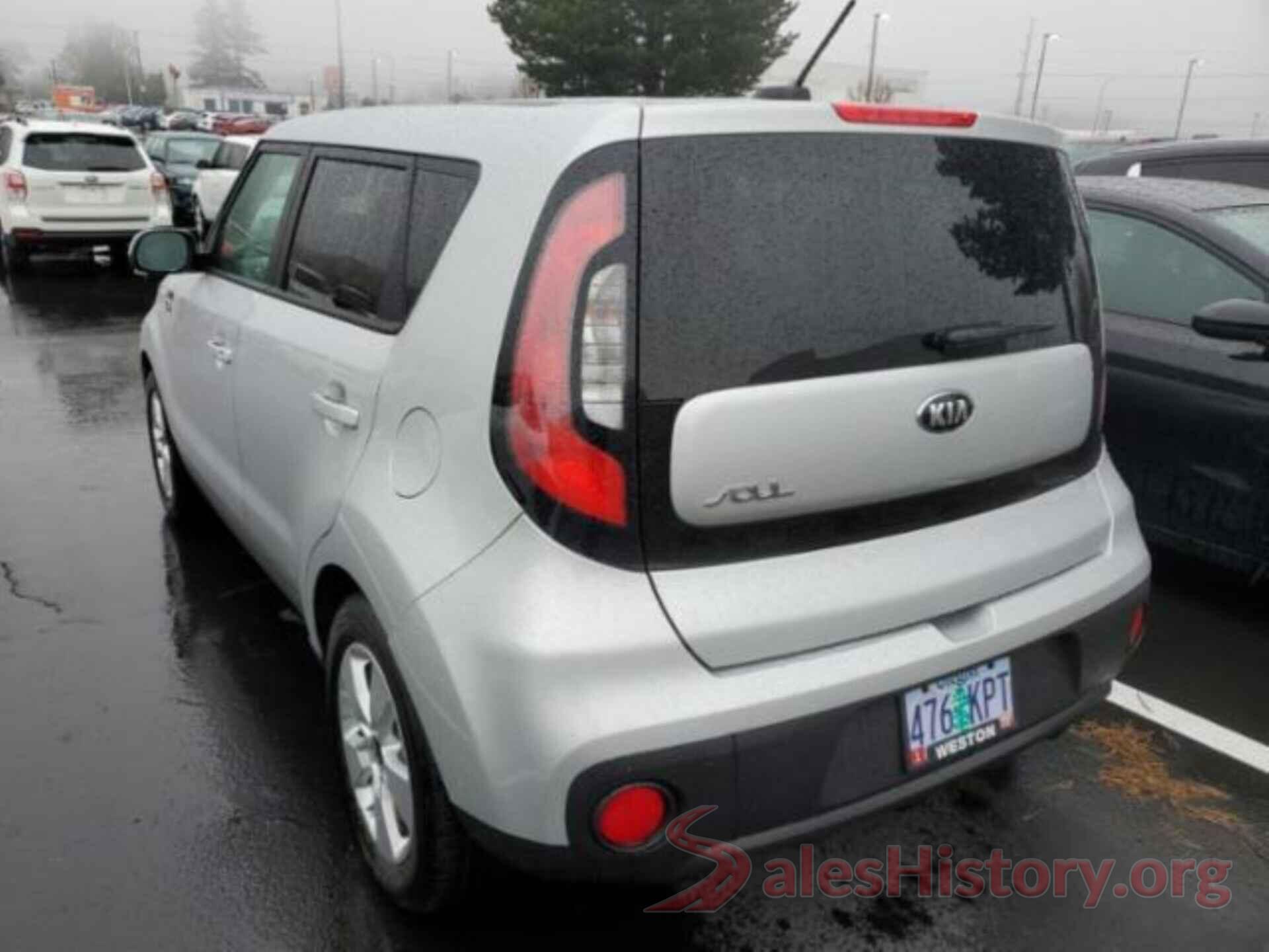 KNDJN2A2XJ7548470 2018 KIA SOUL