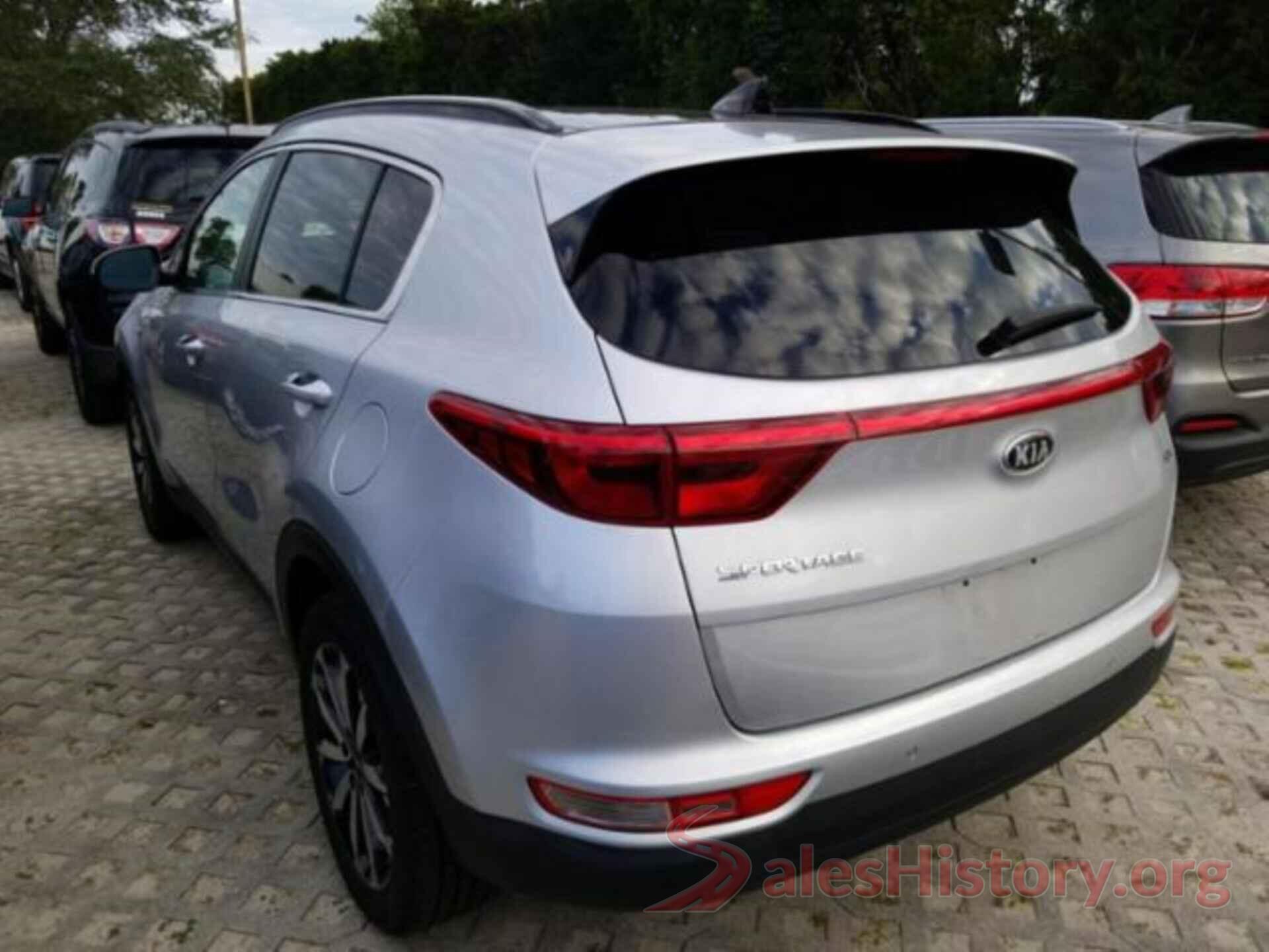 KNDPNCACXJ7369984 2018 KIA SPORTAGE