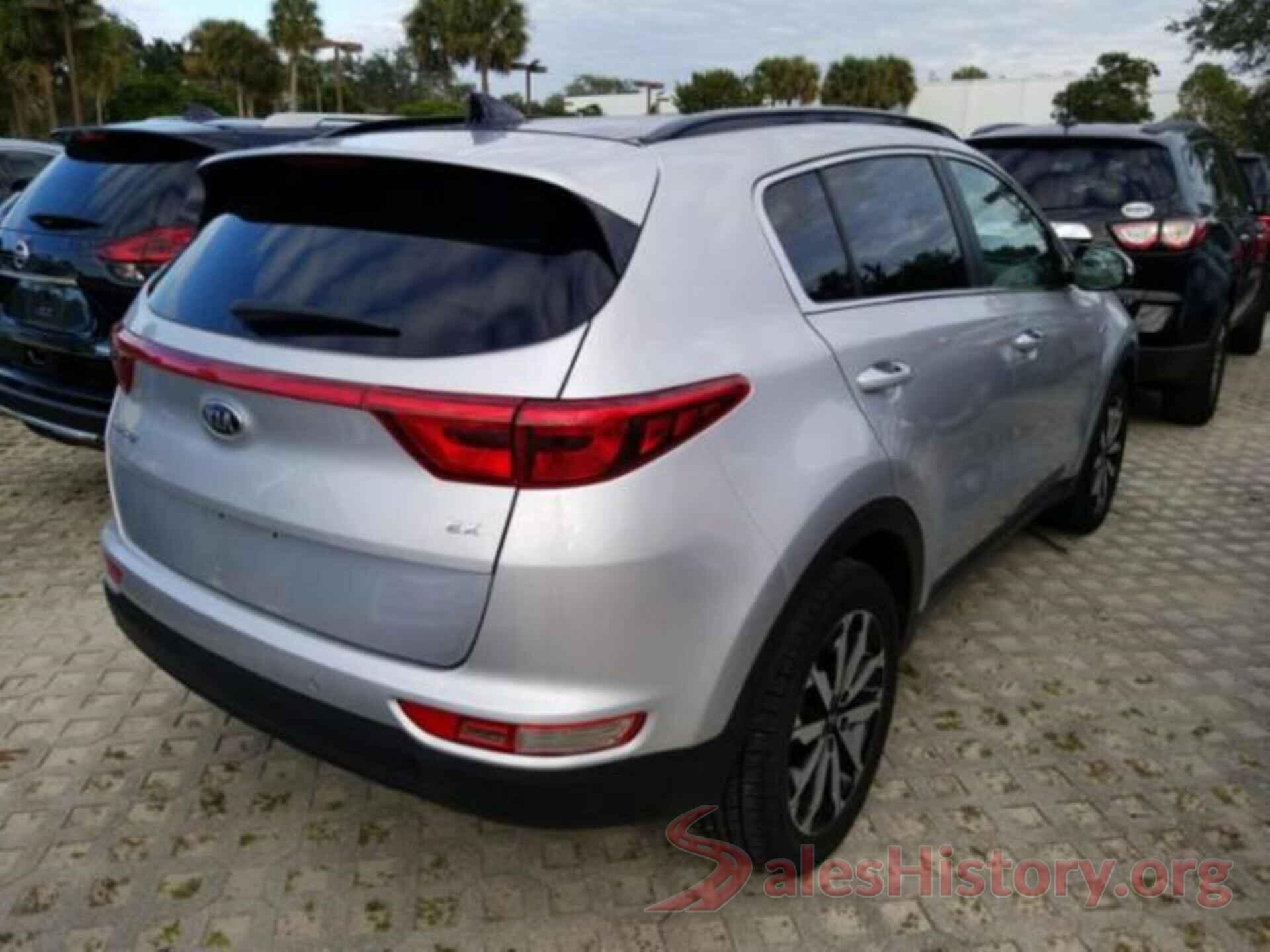 KNDPNCACXJ7369984 2018 KIA SPORTAGE