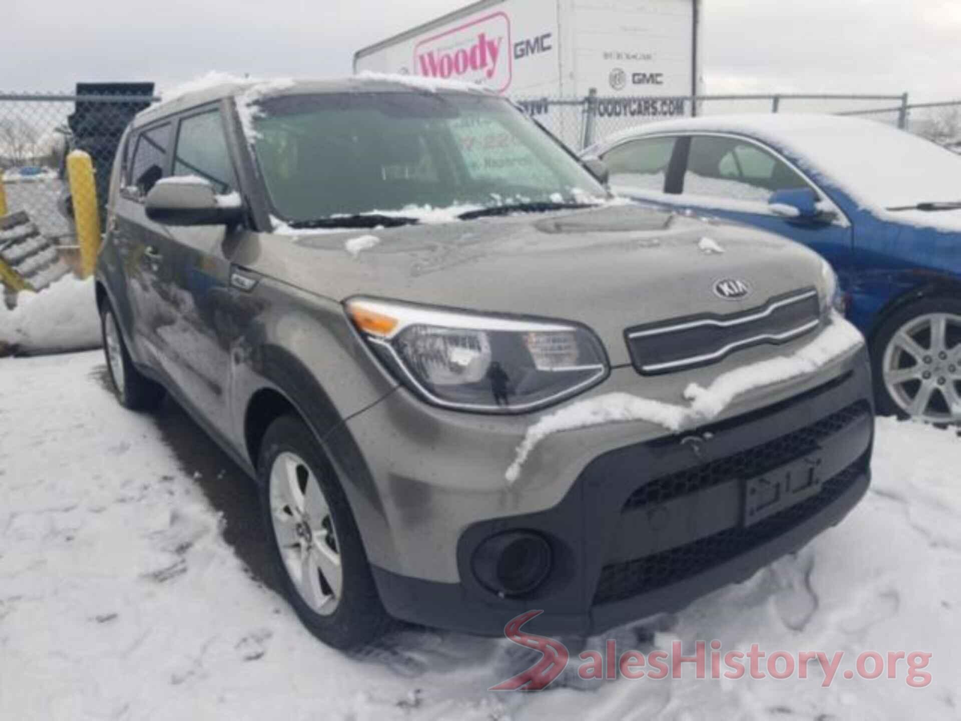 KNDJN2A23J7535608 2018 KIA SOUL