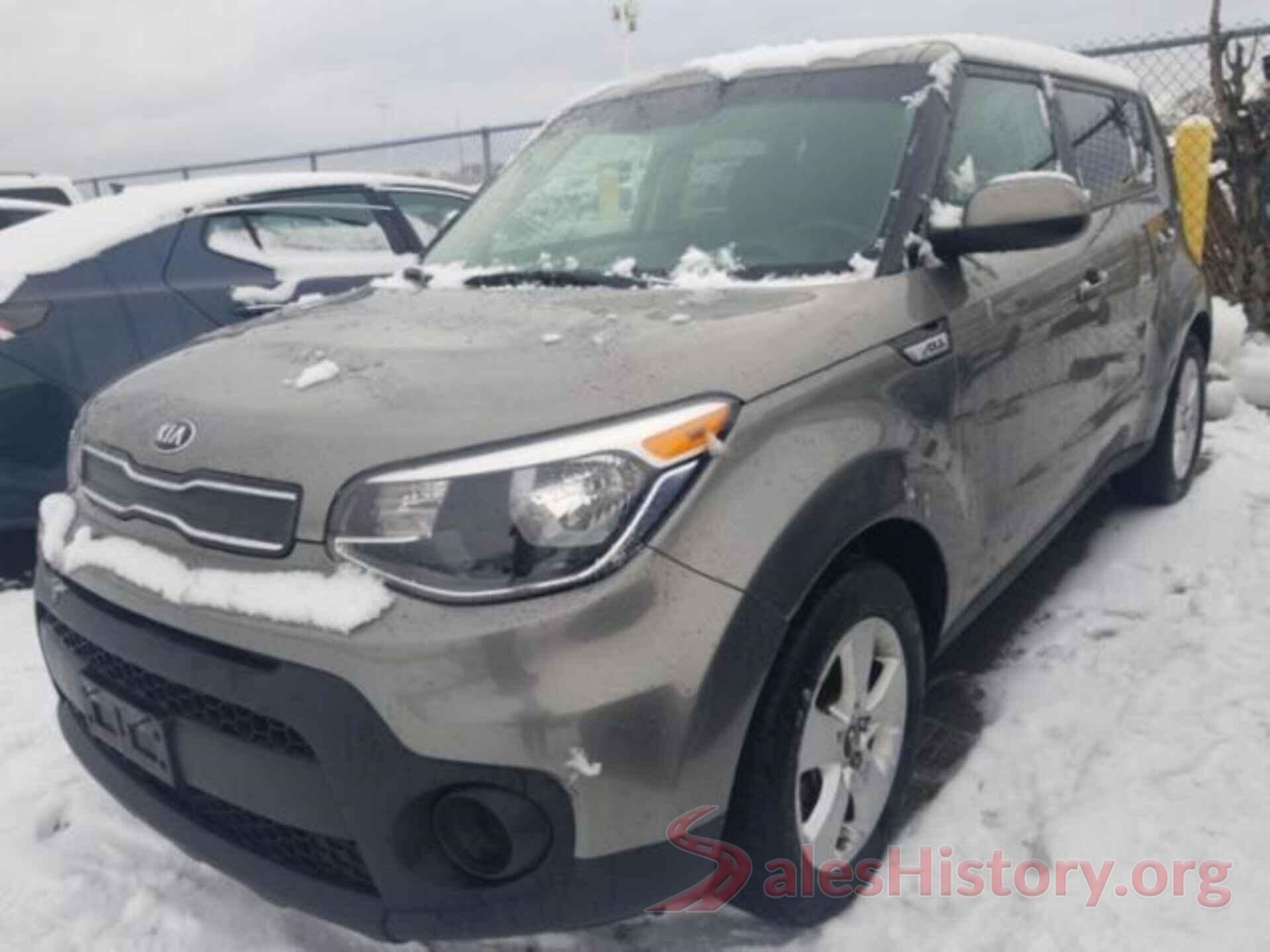 KNDJN2A23J7535608 2018 KIA SOUL