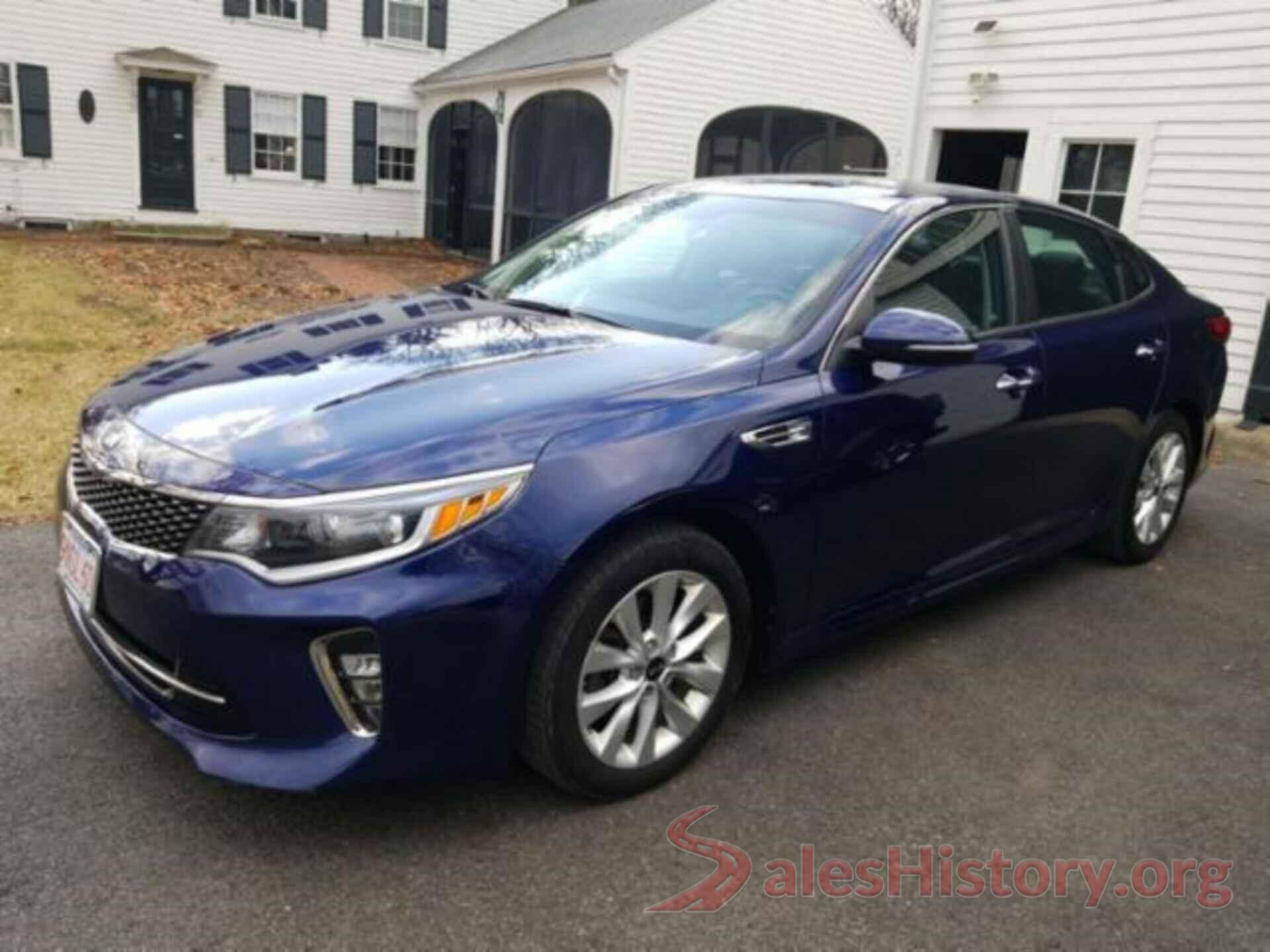 5XXGT4L3XJG202945 2018 KIA OPTIMA