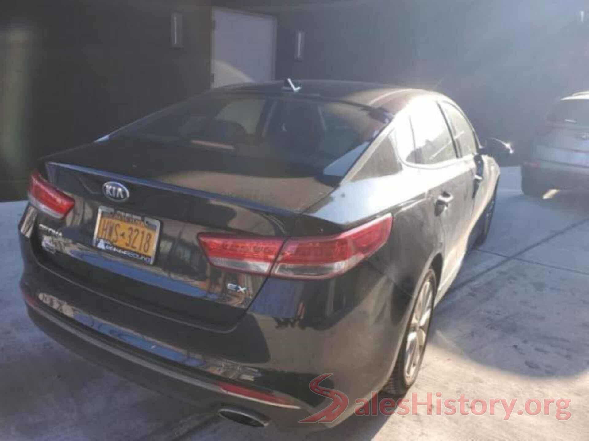 5XXGU4L34JG218717 2018 KIA OPTIMA