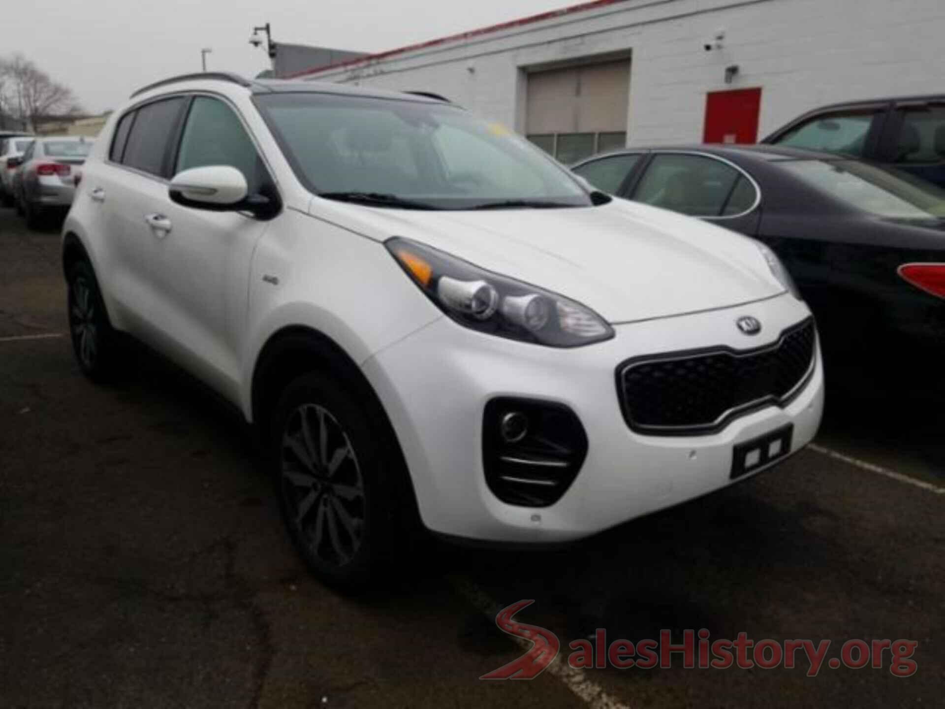 KNDPNCAC5J7406262 2018 KIA SPORTAGE