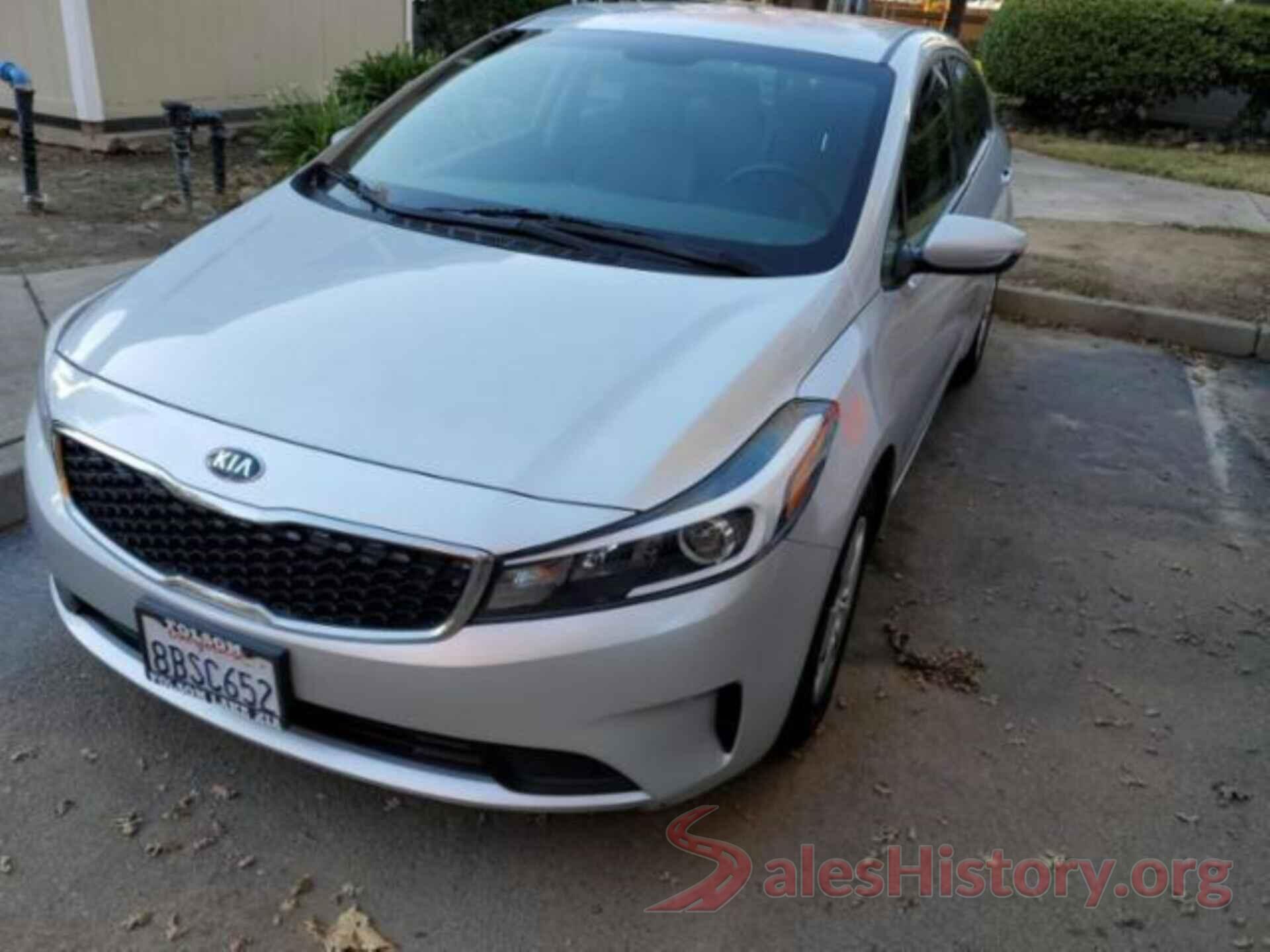 3KPFL4A74JE205866 2018 KIA FORTE