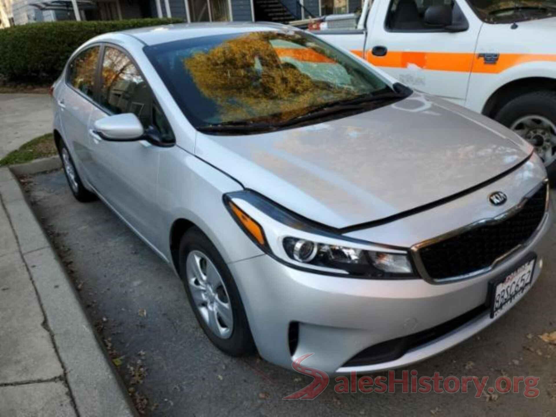 3KPFL4A74JE205866 2018 KIA FORTE