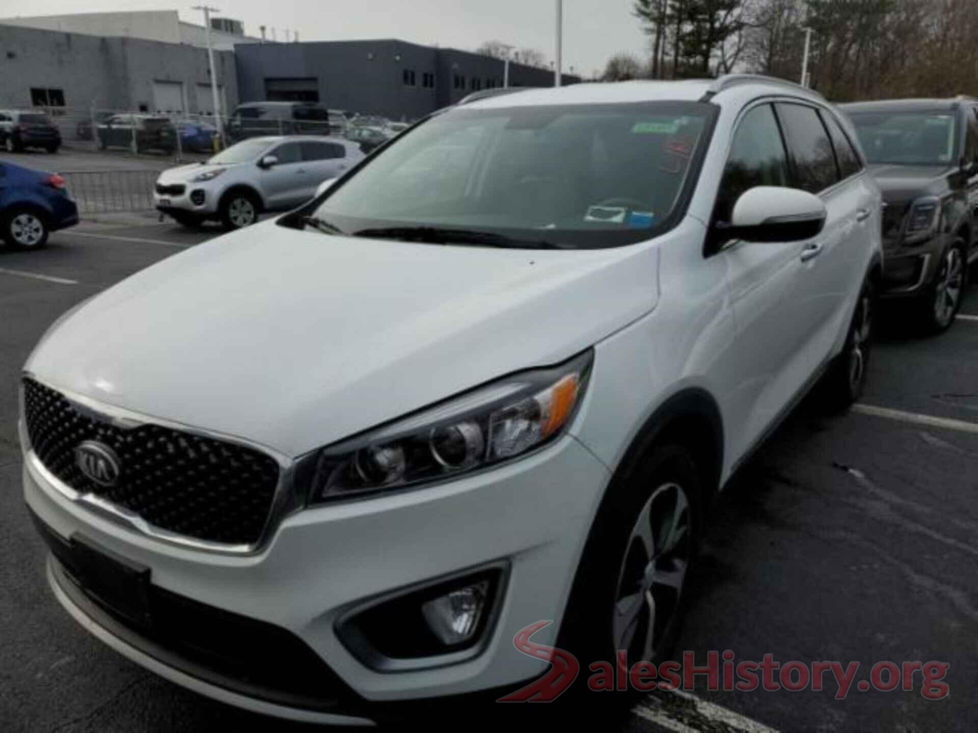 5XYPHDA55JG384961 2018 KIA SORENTO