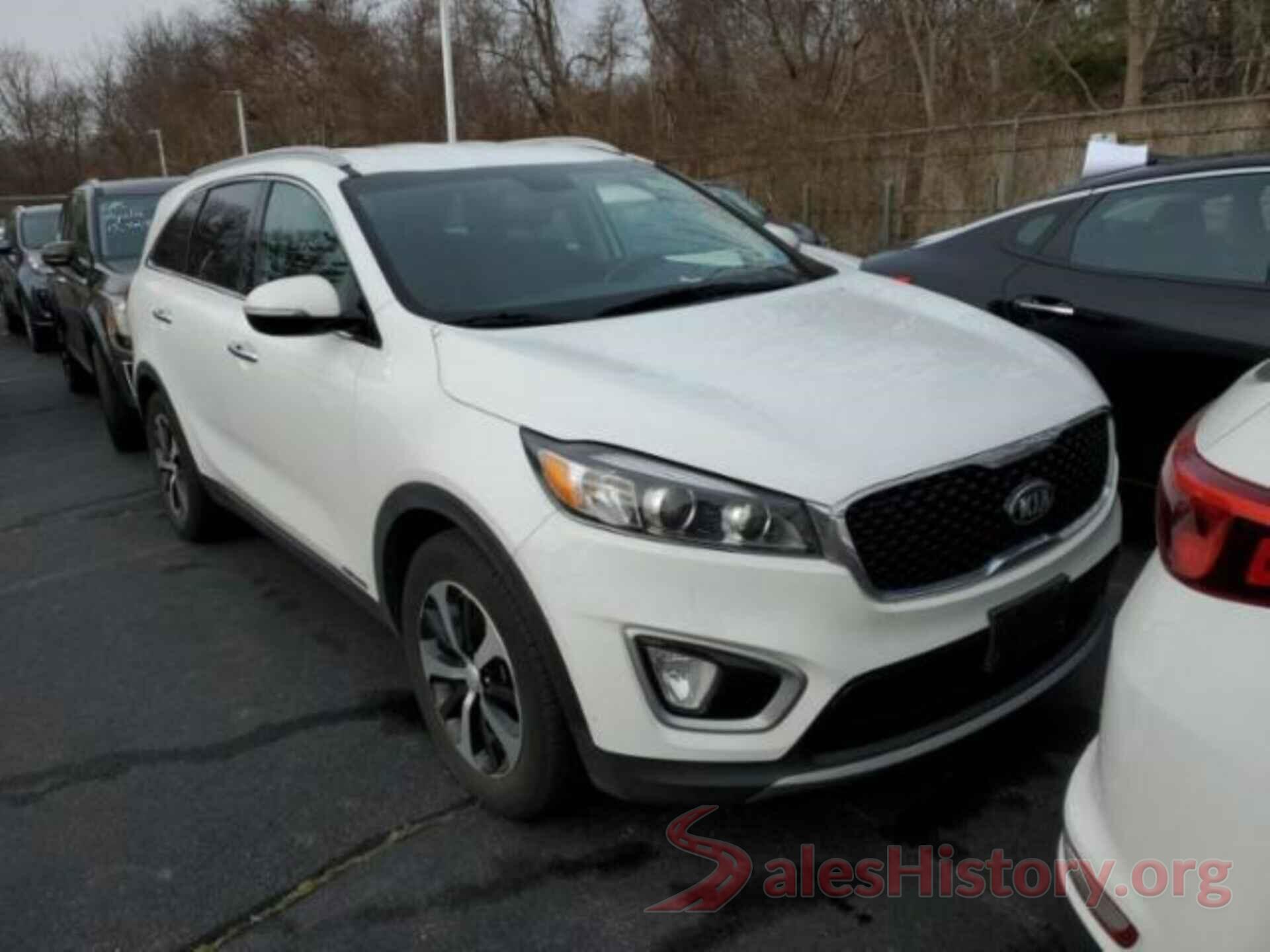 5XYPHDA55JG384961 2018 KIA SORENTO