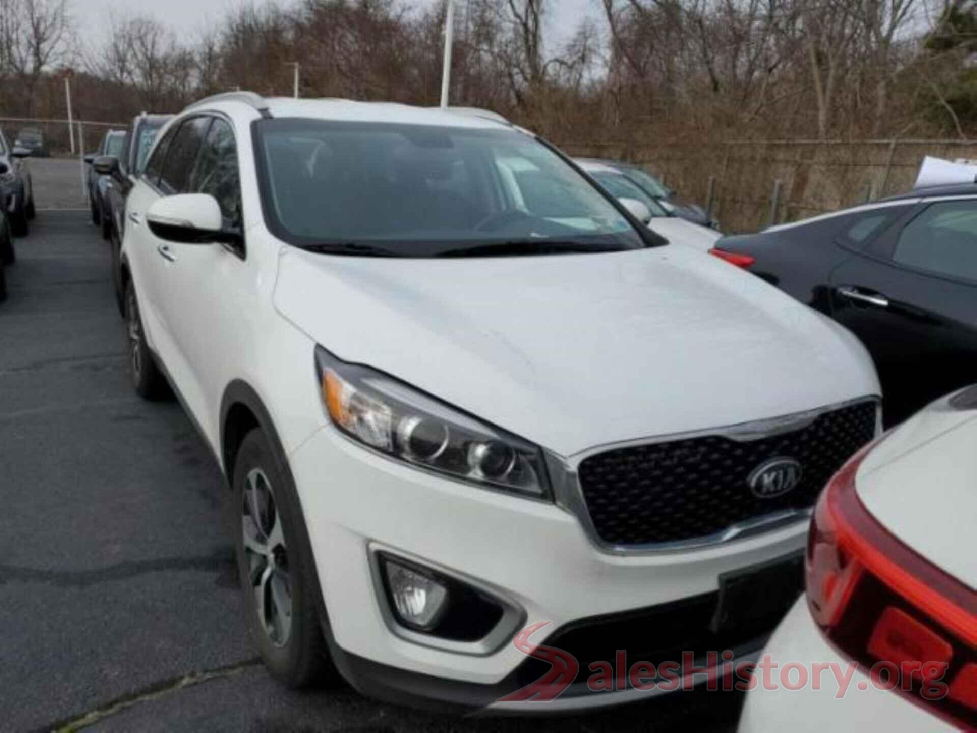 5XYPHDA55JG384961 2018 KIA SORENTO