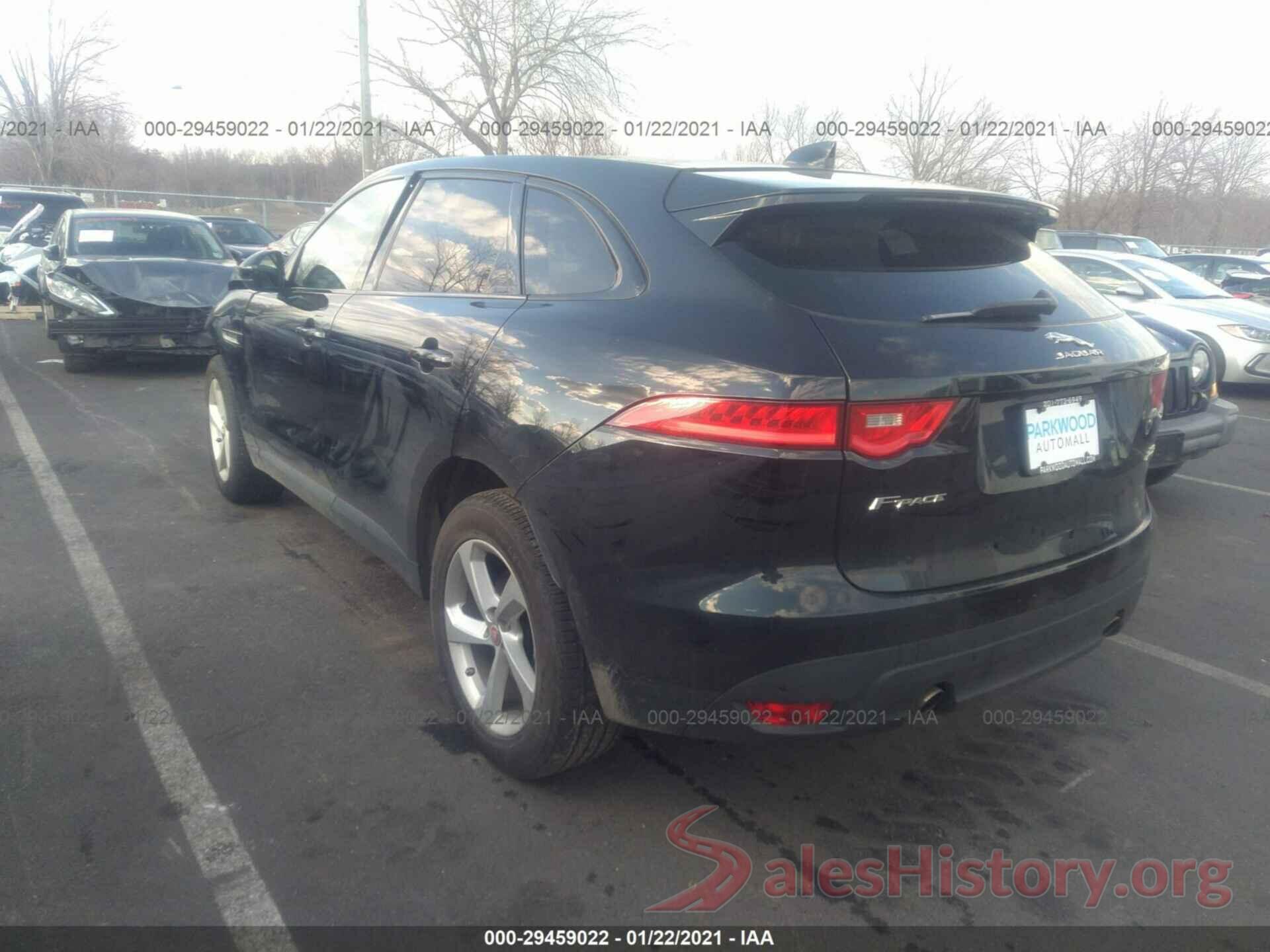 SADCJ2FX4KA602038 2019 JAGUAR F-PACE