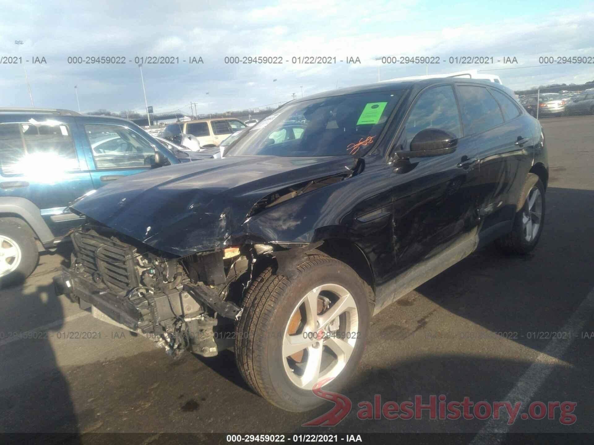 SADCJ2FX4KA602038 2019 JAGUAR F-PACE