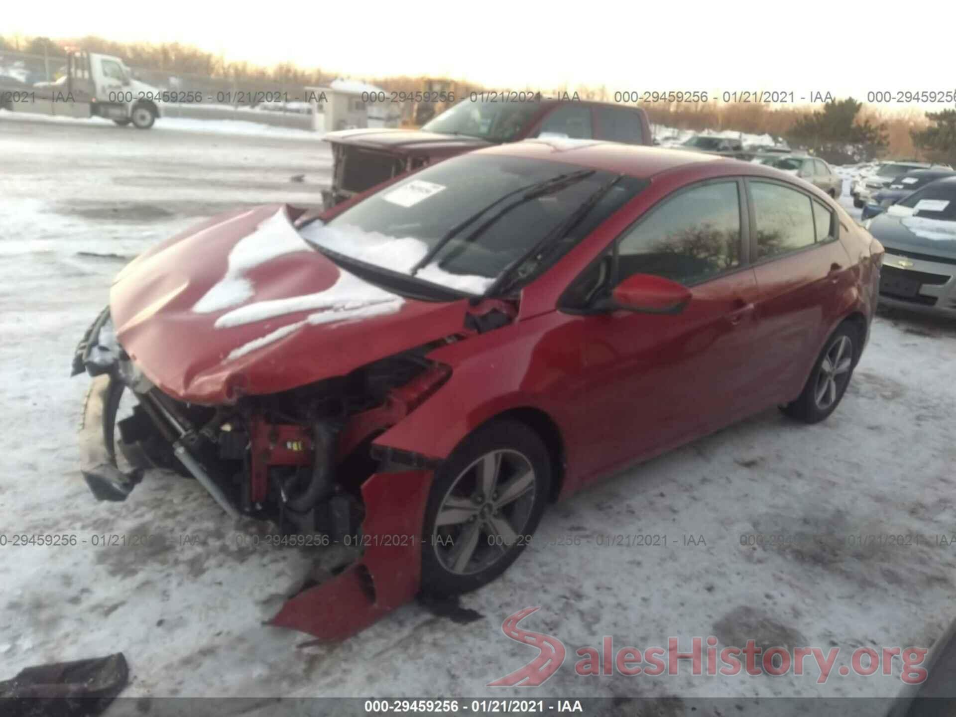 3KPFL4A72JE182877 2018 KIA FORTE