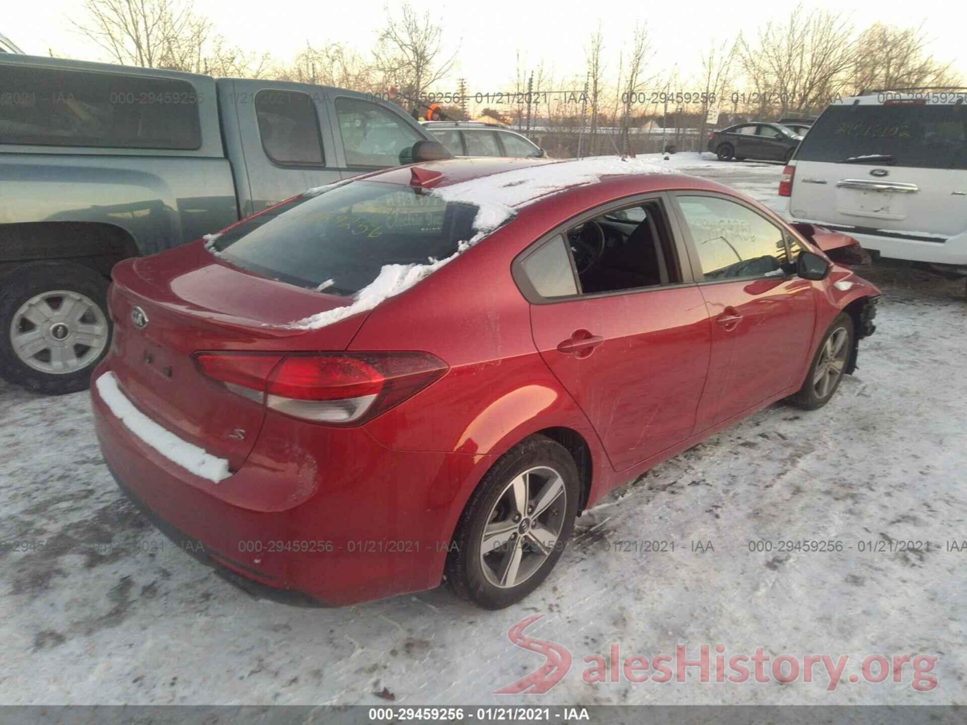 3KPFL4A72JE182877 2018 KIA FORTE