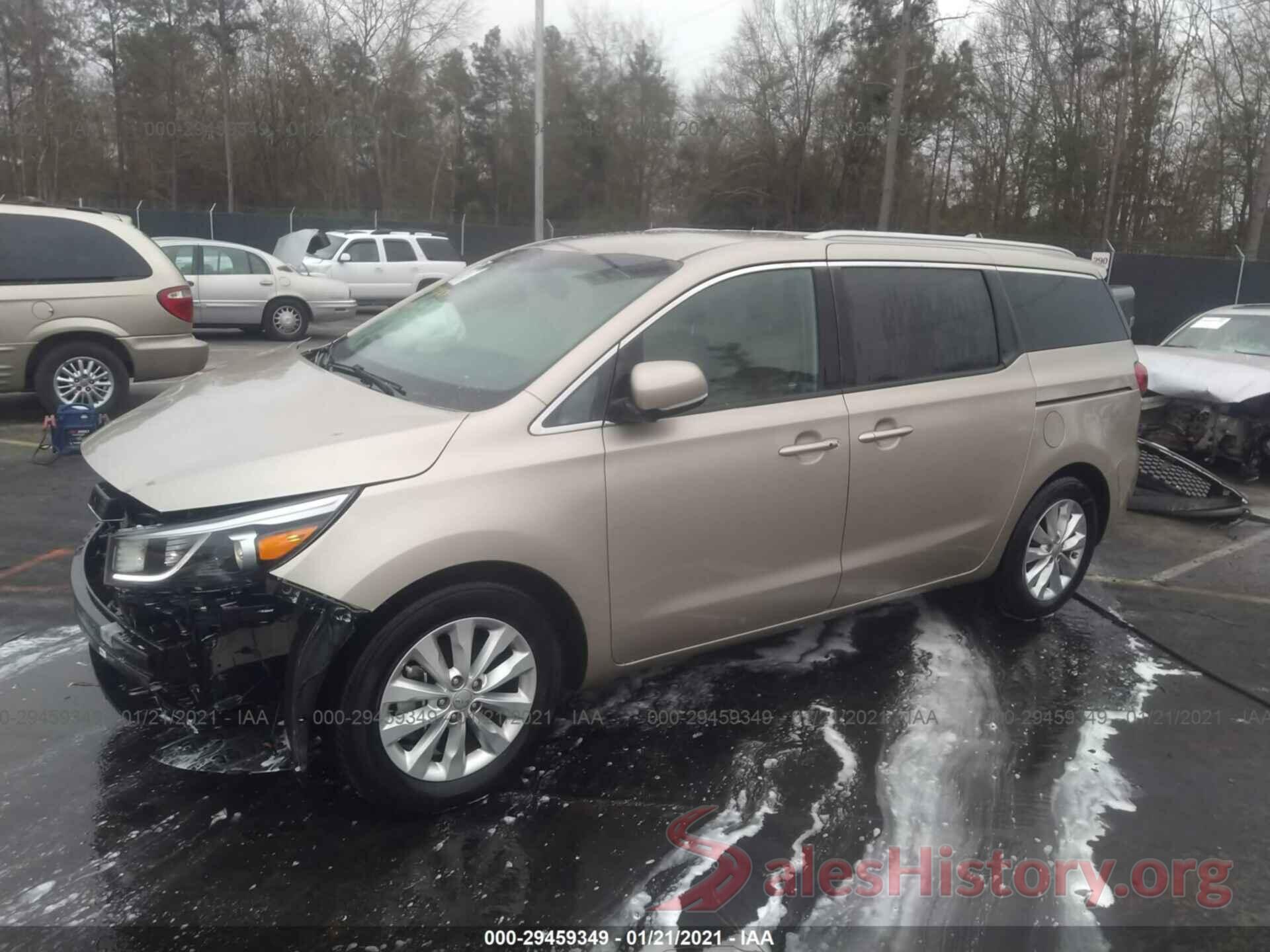 KNDMC5C11H6283074 2017 KIA SEDONA