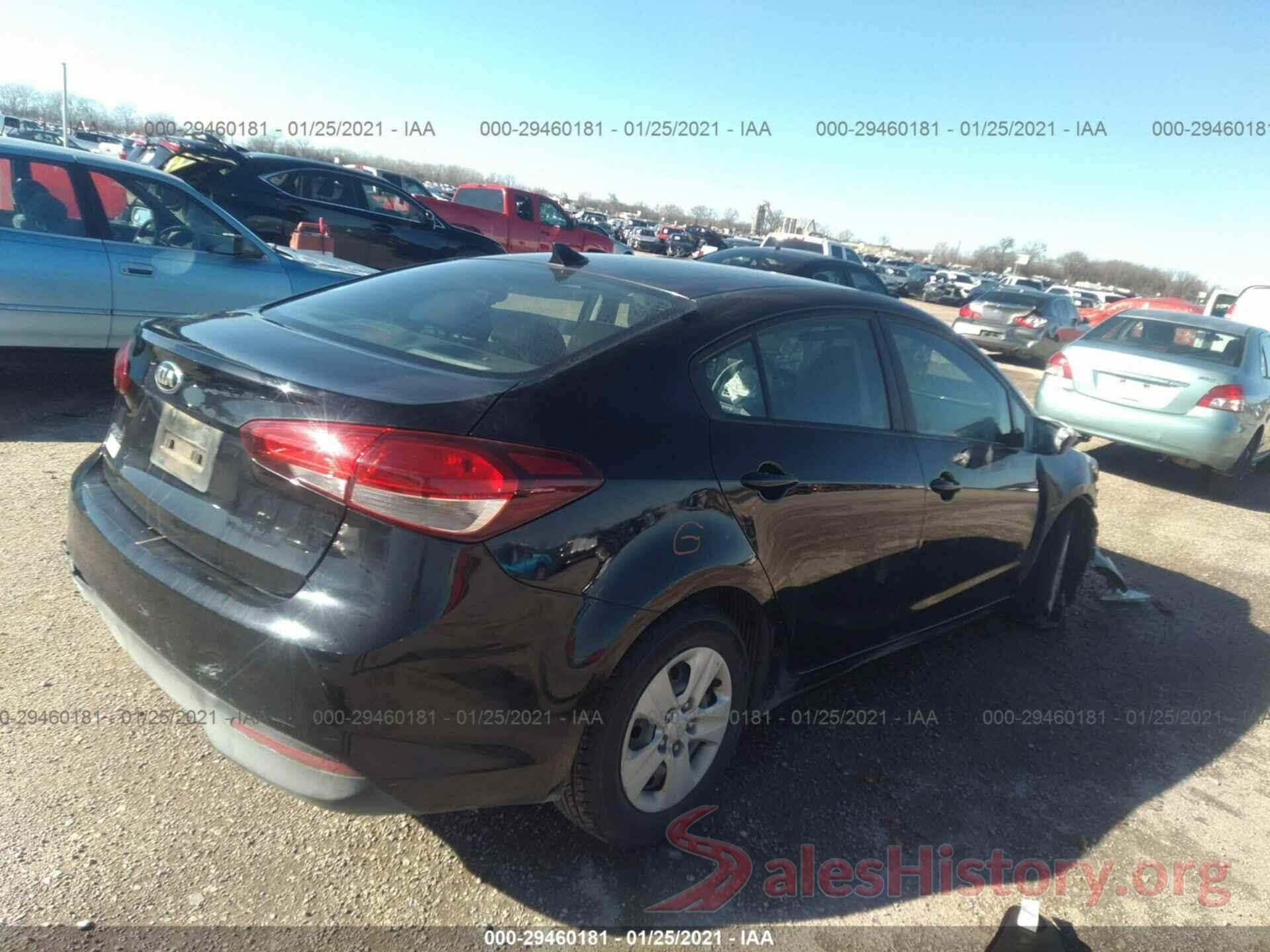 3KPFK4A72HE078256 2017 KIA FORTE