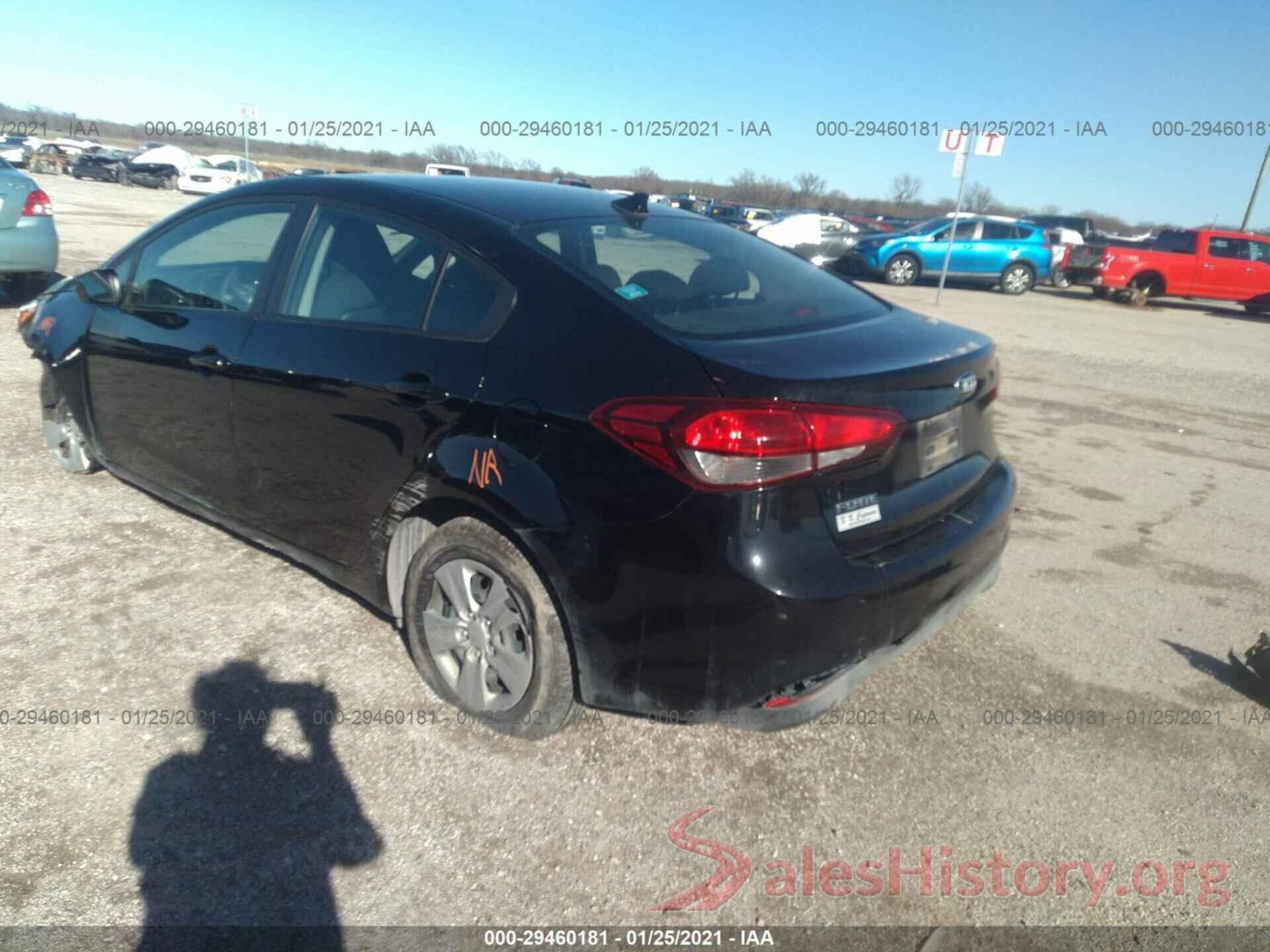 3KPFK4A72HE078256 2017 KIA FORTE