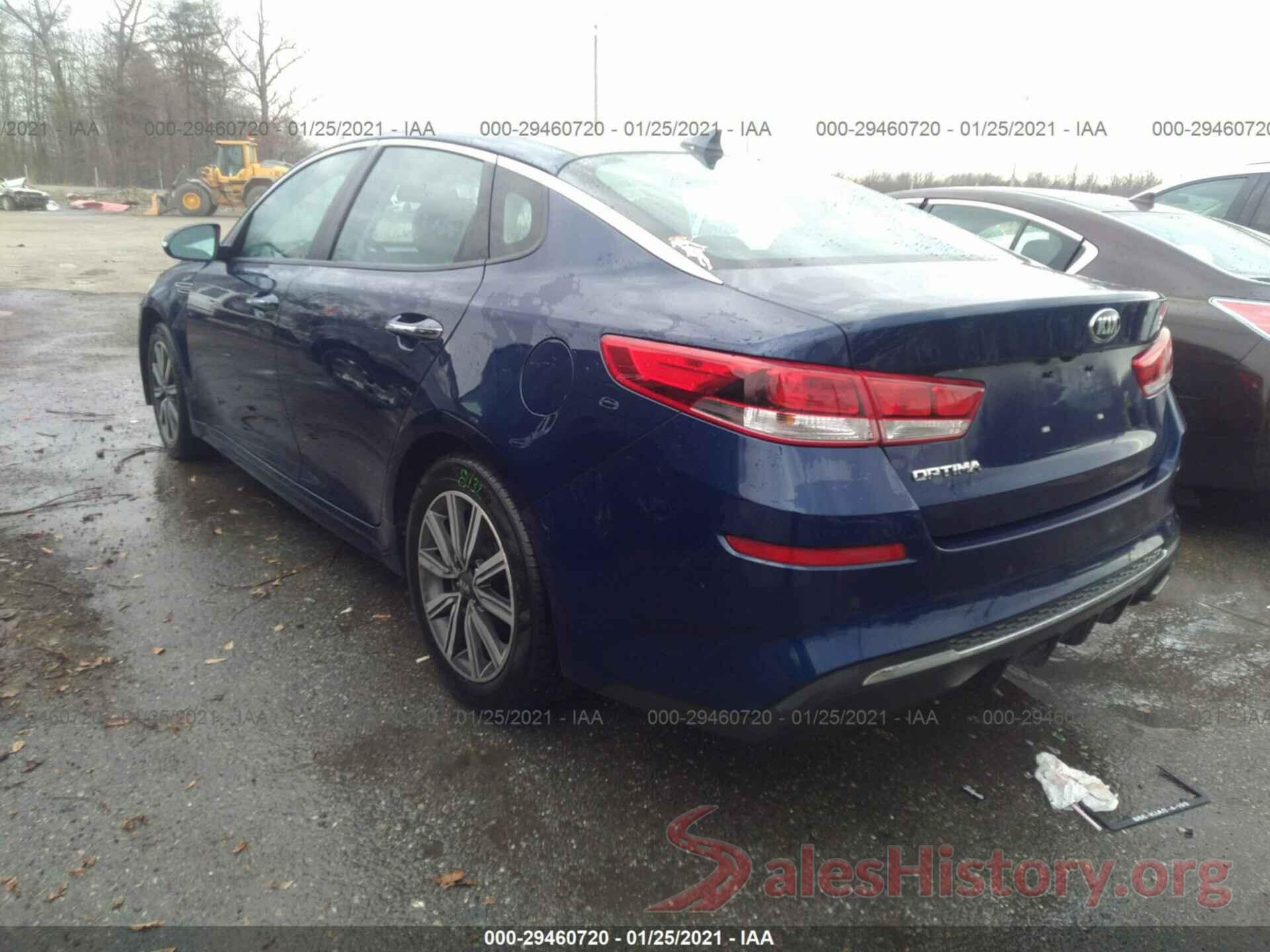 5XXGT4L32KG360696 2019 KIA OPTIMA