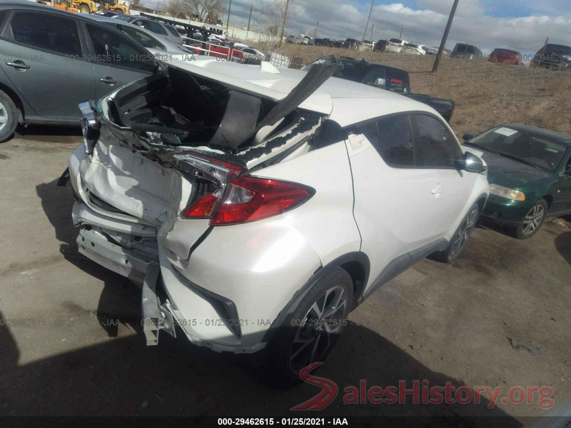 NMTKHMBX7JR016325 2018 TOYOTA C-HR